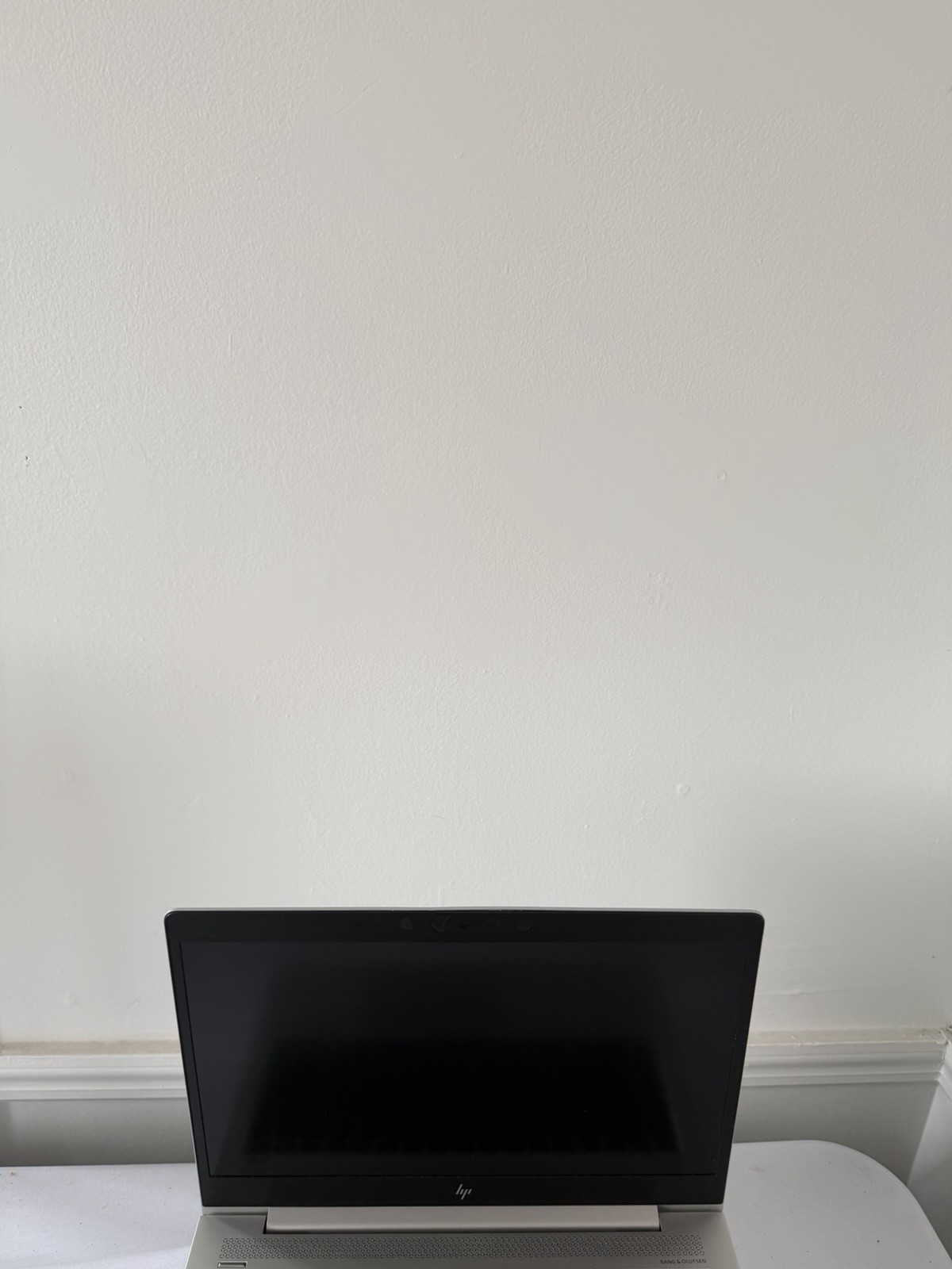 HP Elitebook 840 G6 Laptop – Good Screen – Intel i7 Gen 8 – RAM 8 GB – Read Des