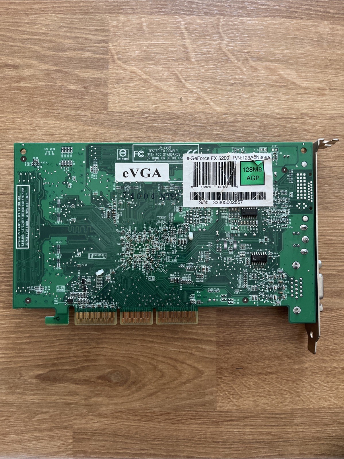 Nvidia Fx5200_128Mb_Pci E-Geforce Fx5200 128Mb Ddr Pci Vga & S-Video