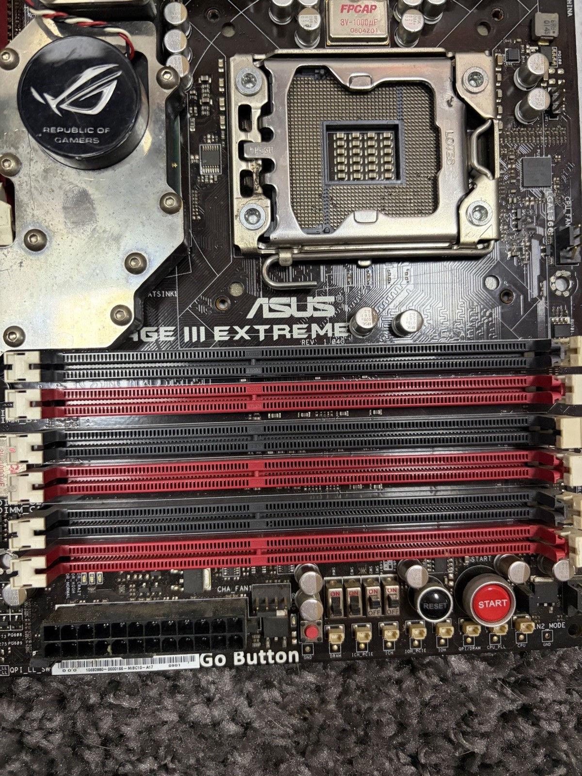 ASUS Rampage III Extreme ATX Intel LGA1366 DDR3 6-DIMM PCIe USB 3.0