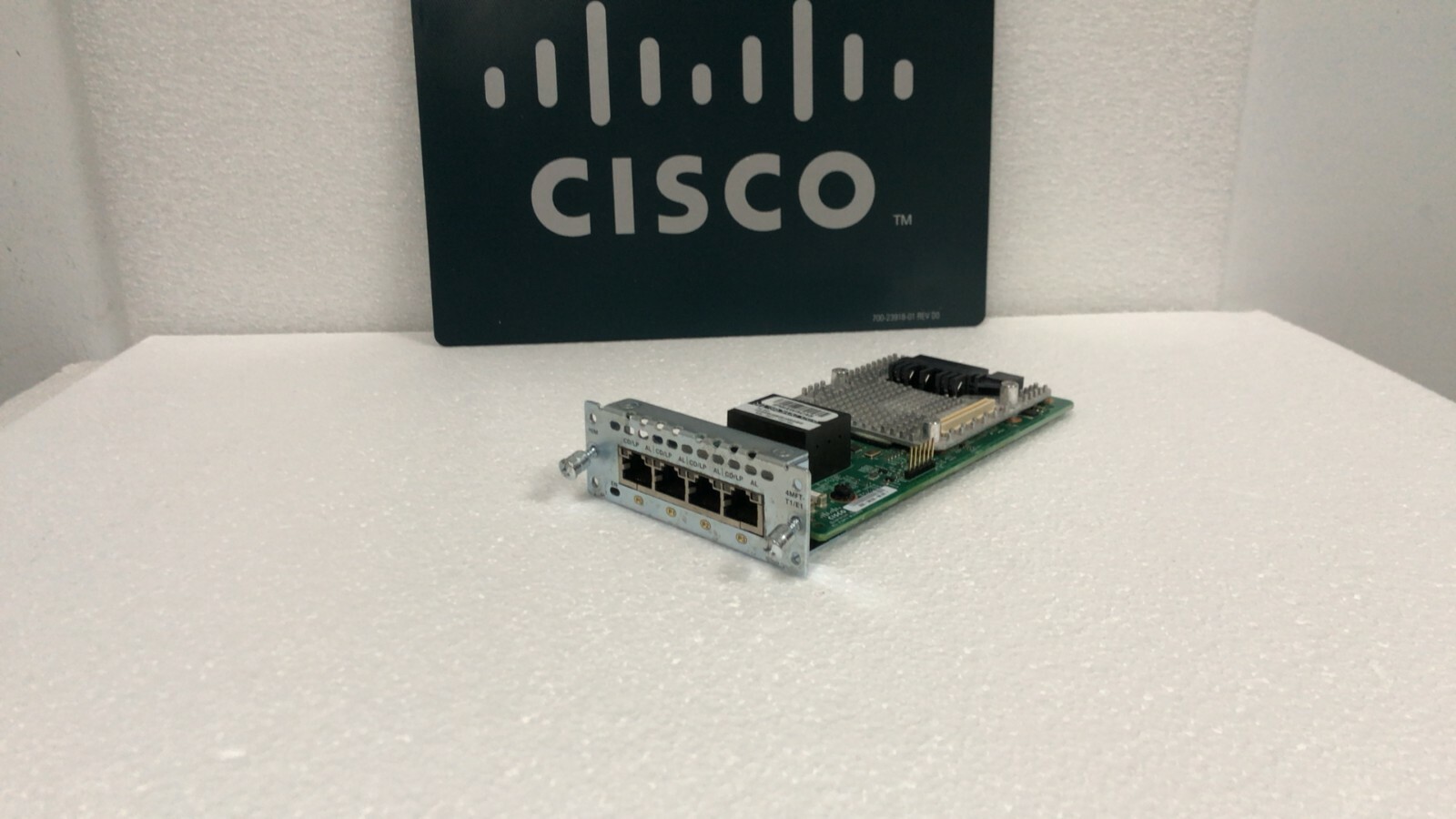 CISCO NIM-4MFT-T1/E1 4 Port T1/E1 Multiflex Trunk Voice/WAN Card with PVDM4-128