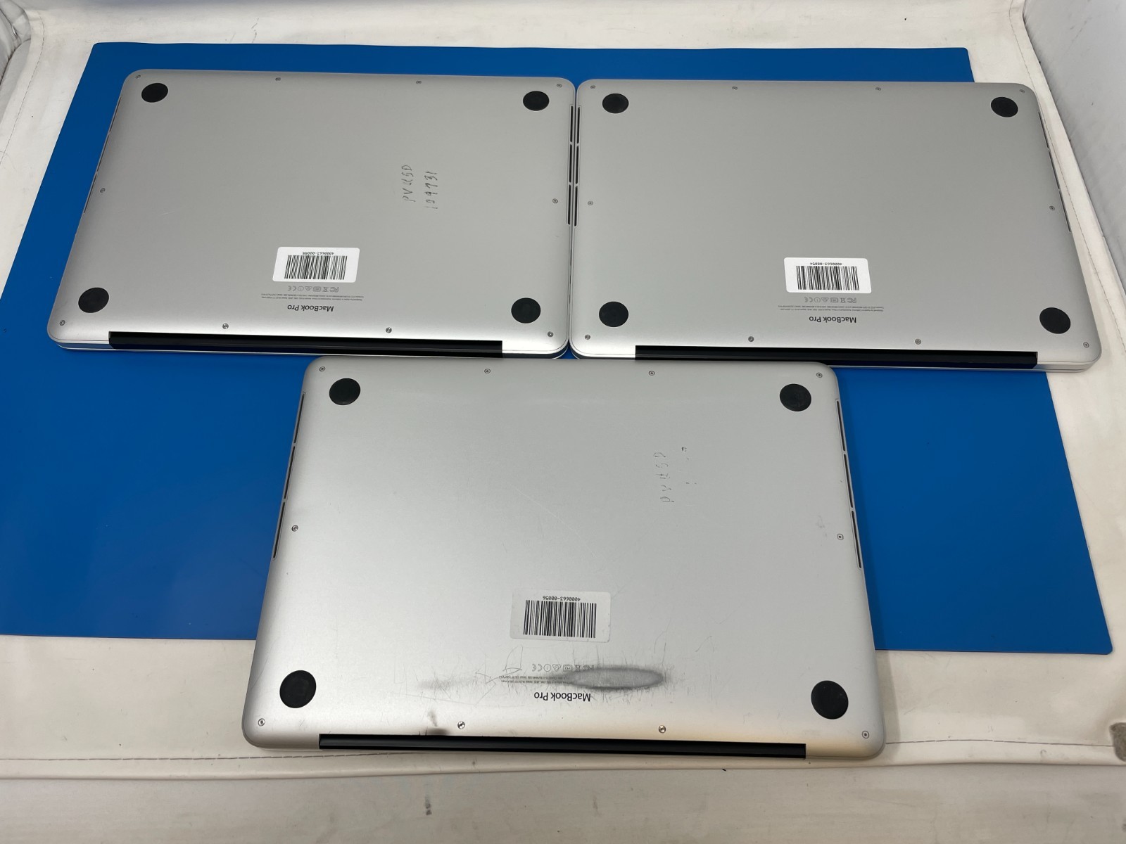 Lot: 3 Apple MacBook Pro A1502 MF839LL/A i5-5257U@2.7GHz 8GB RAM 128GB SSD w/ OS