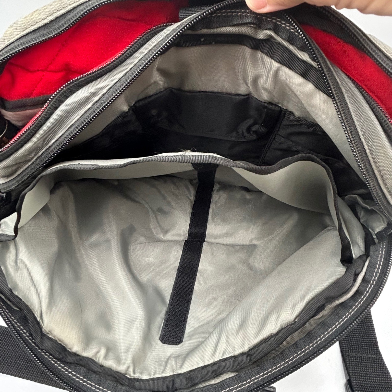 Timbuk2 Messenger Bag Grey Green Small Laptop Briefcase 15 x 11.5 x 2.5 in