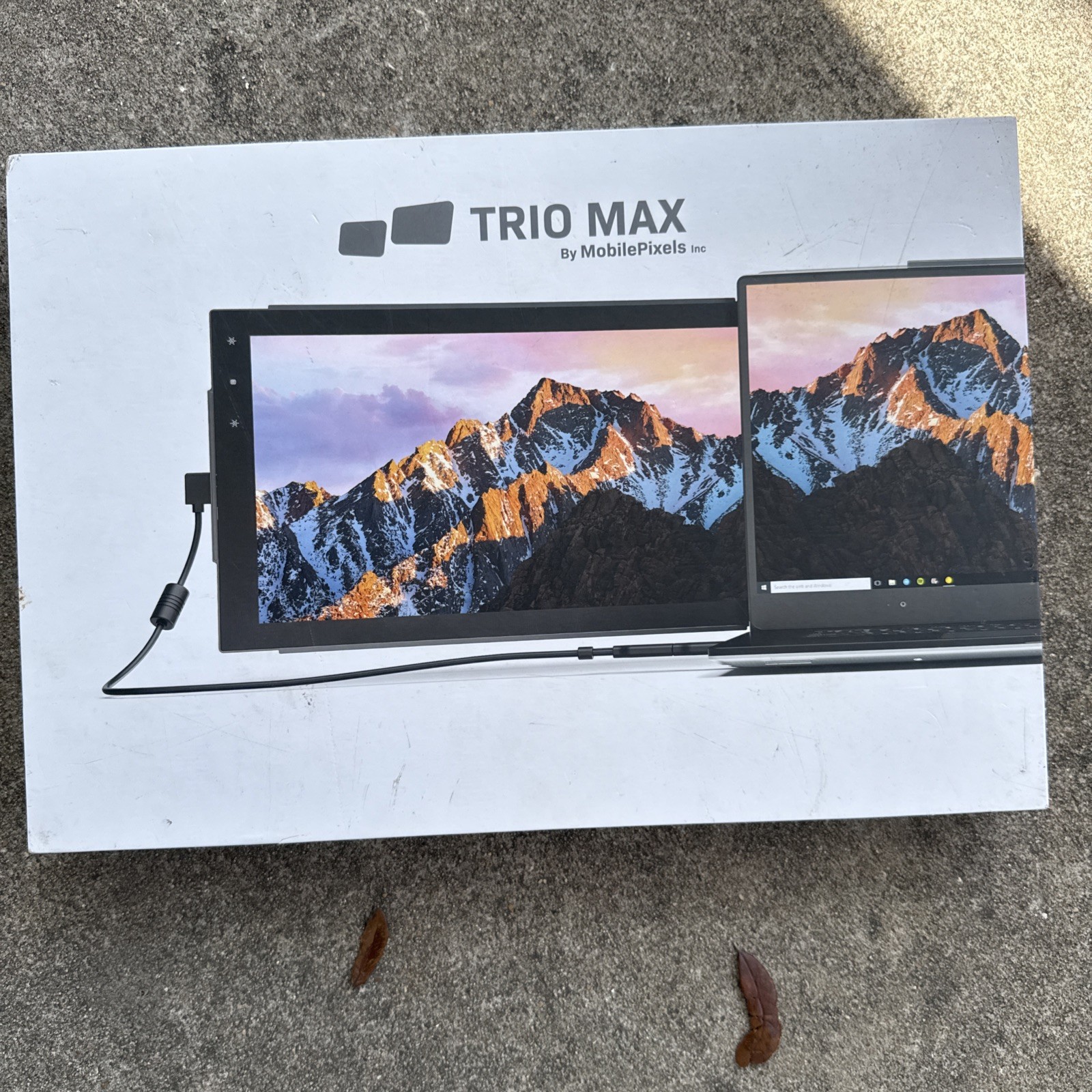 Trio Max Mobilepixels Portable Laptop Monitor Model 101-1004P01