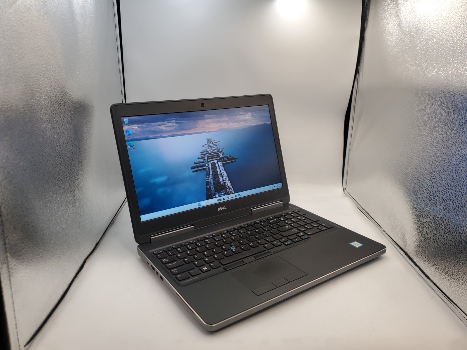 Dell Precision 7520 Laptop Intel Core i7-7th Gen 2.9GHz 16GB RAM 1TB SSD W11P