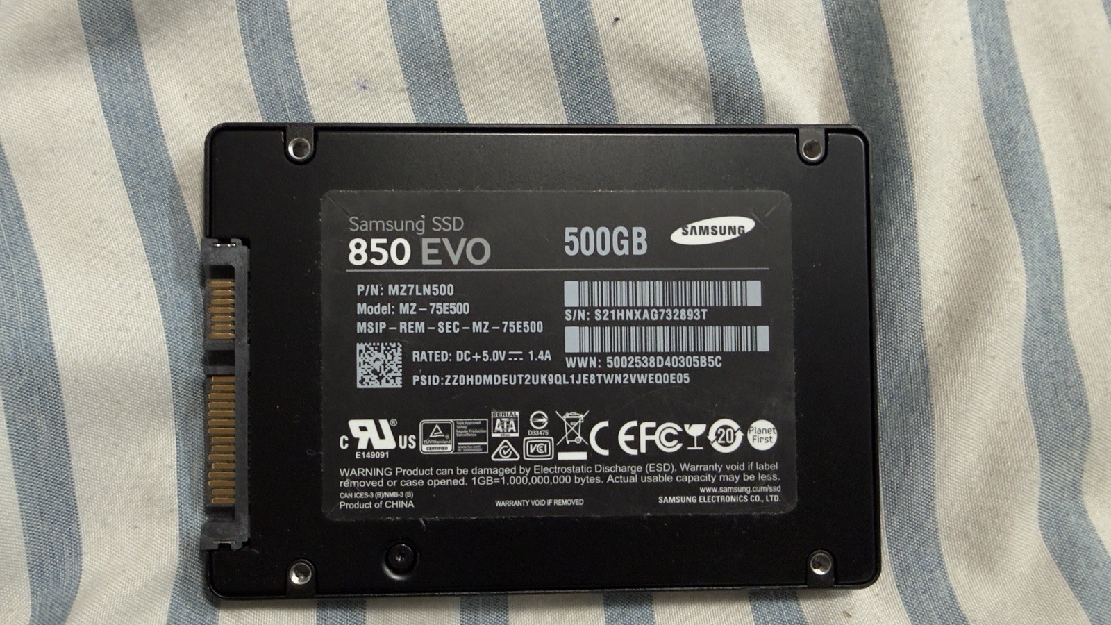 Samsung 850 EVO 500GB SSD 2.5″ SATA III MZ-75E500 Health Good 99%