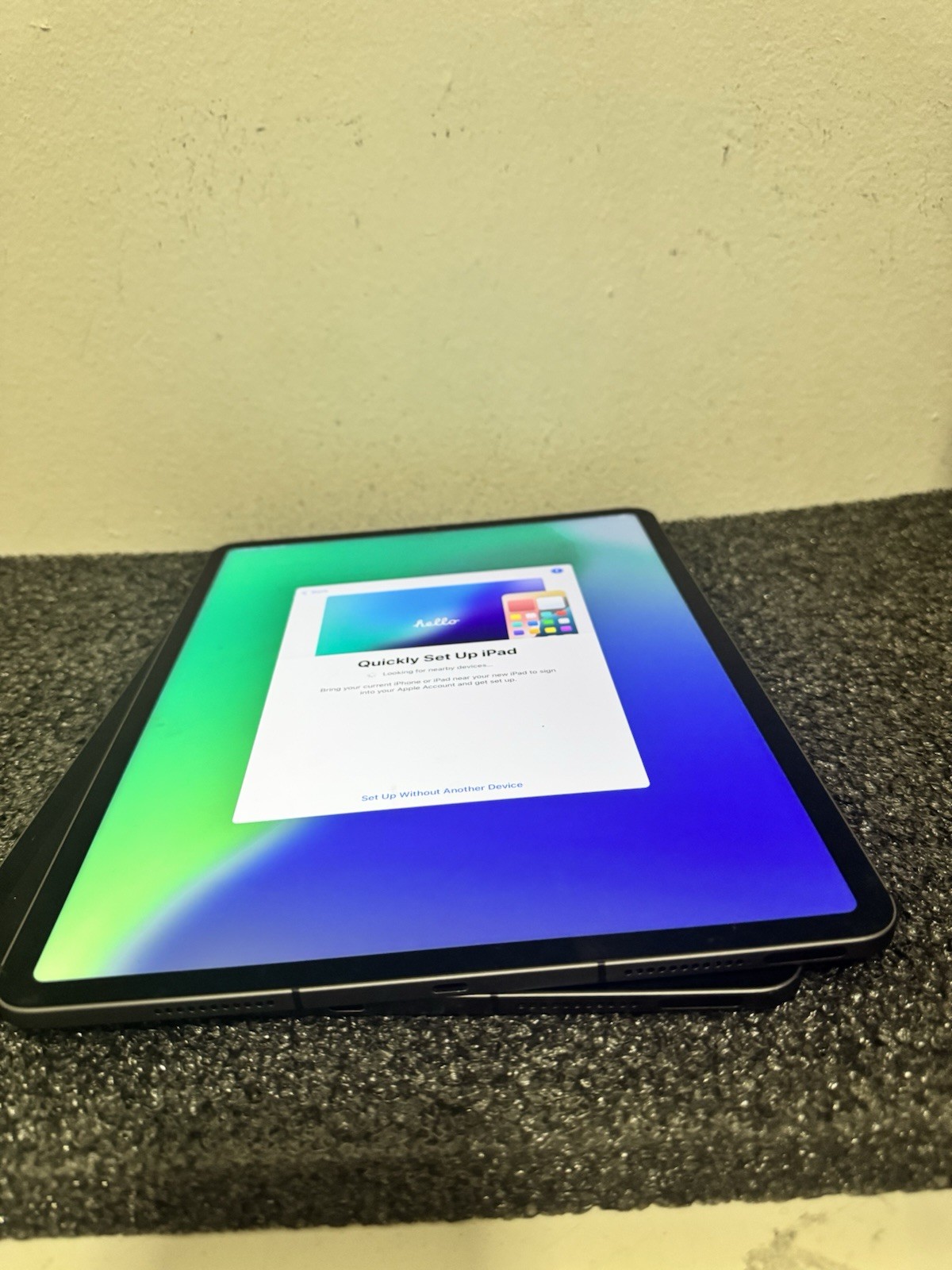 Apple iPad Pro 12.9” 5th Gen A2379 128GB Wi-Fi + Cellular – FOR SCRAP – LOT OF 2