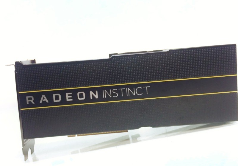 AMD Radeon Instinct MI50 Accelerator Vega 20 16GB HBM2 PCIe 4.0 x16 for AI