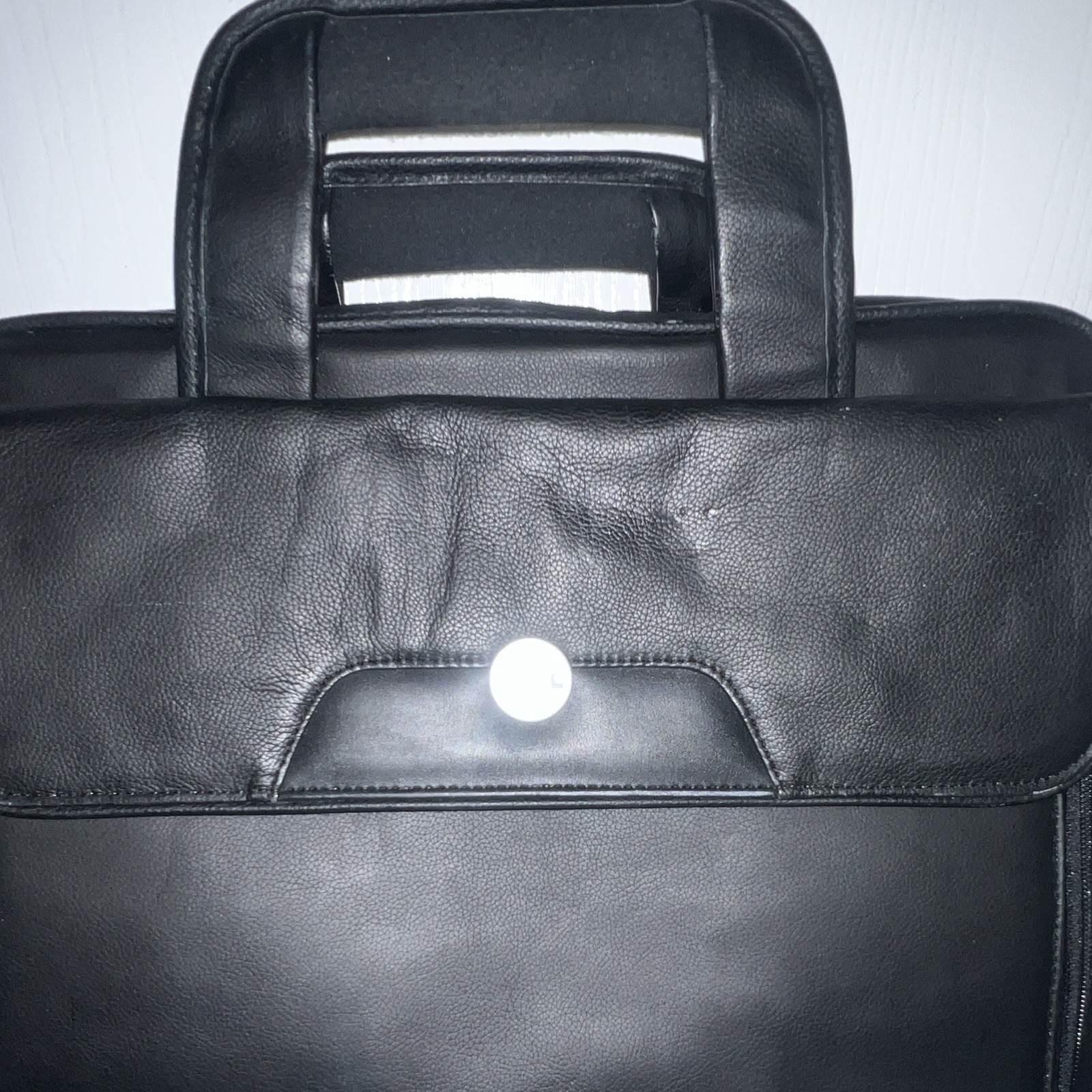 Laptop Bag messenger17” Dell Black Leather Bag Padded Zipper-Minor Imperfections