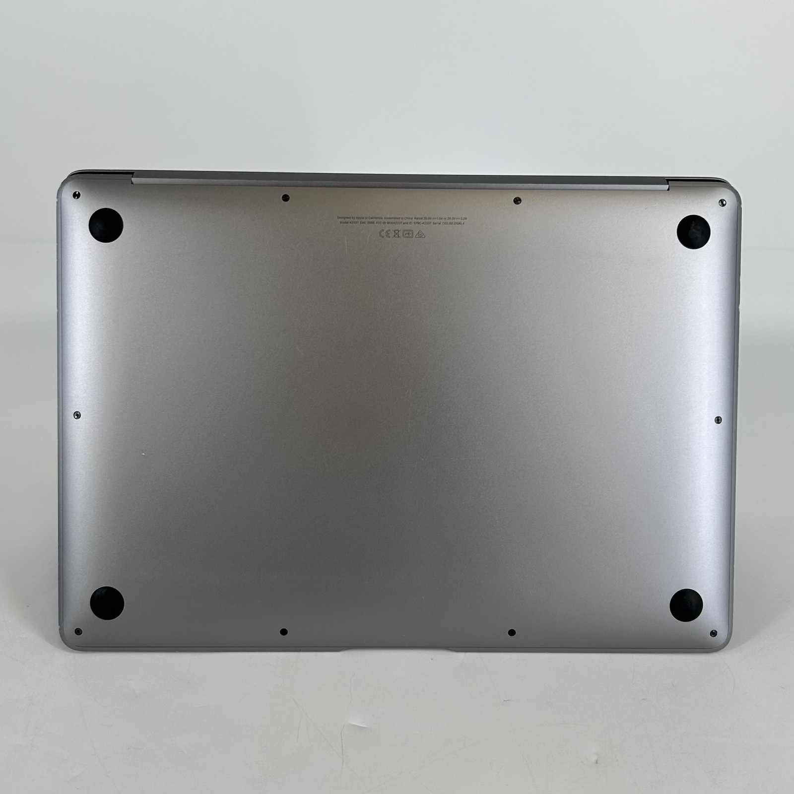 MacBook Air 13 Space Gray 2020 M1 8-Core CPU 7-Core GPU 8GB 256GB White Spots