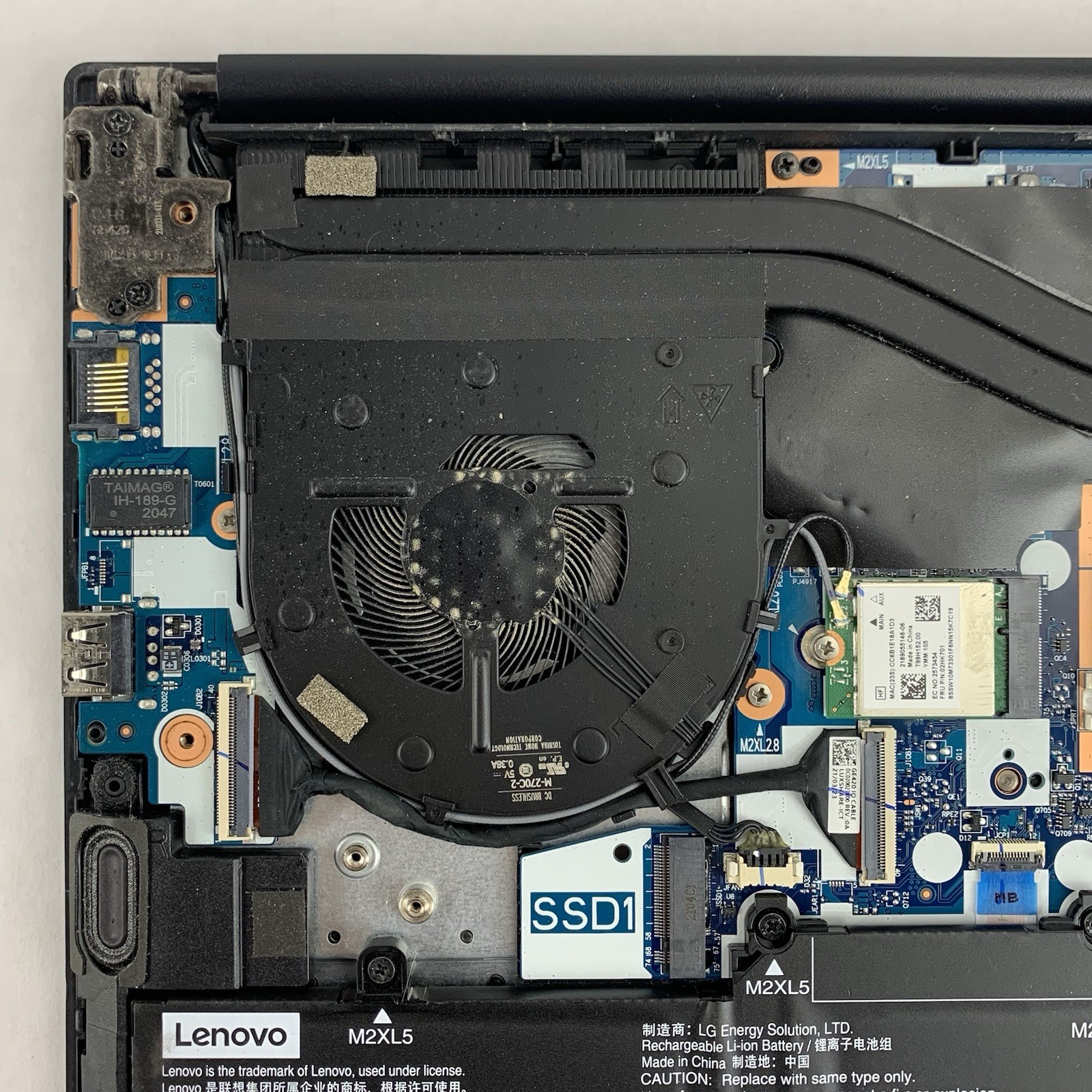 Lenovo ThinkPad E14 Gen 3 14″ Ryzen 5 5500U 2.1Ghz 8GB Ram No OS/HDD/AC Scratch