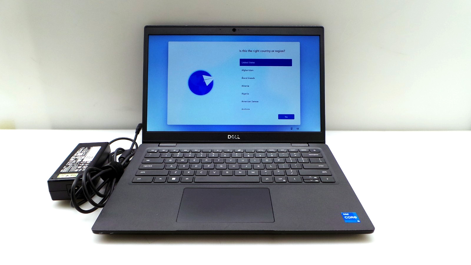 Dell Latitude 3420 | 14″ | i5-1135G7 | 16GB 256GB SSD | Win 11 Pro