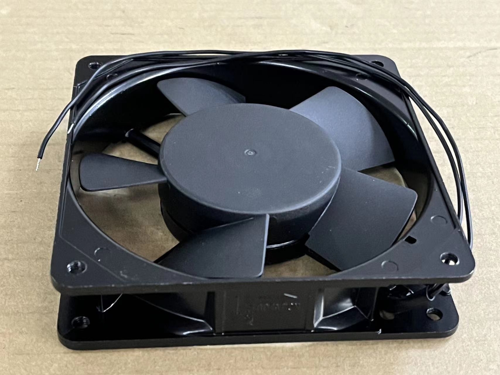 1PCS fan new Maxair BT110 12025B1HL 110~120V12025 12cm 50/60Hz 0.20A