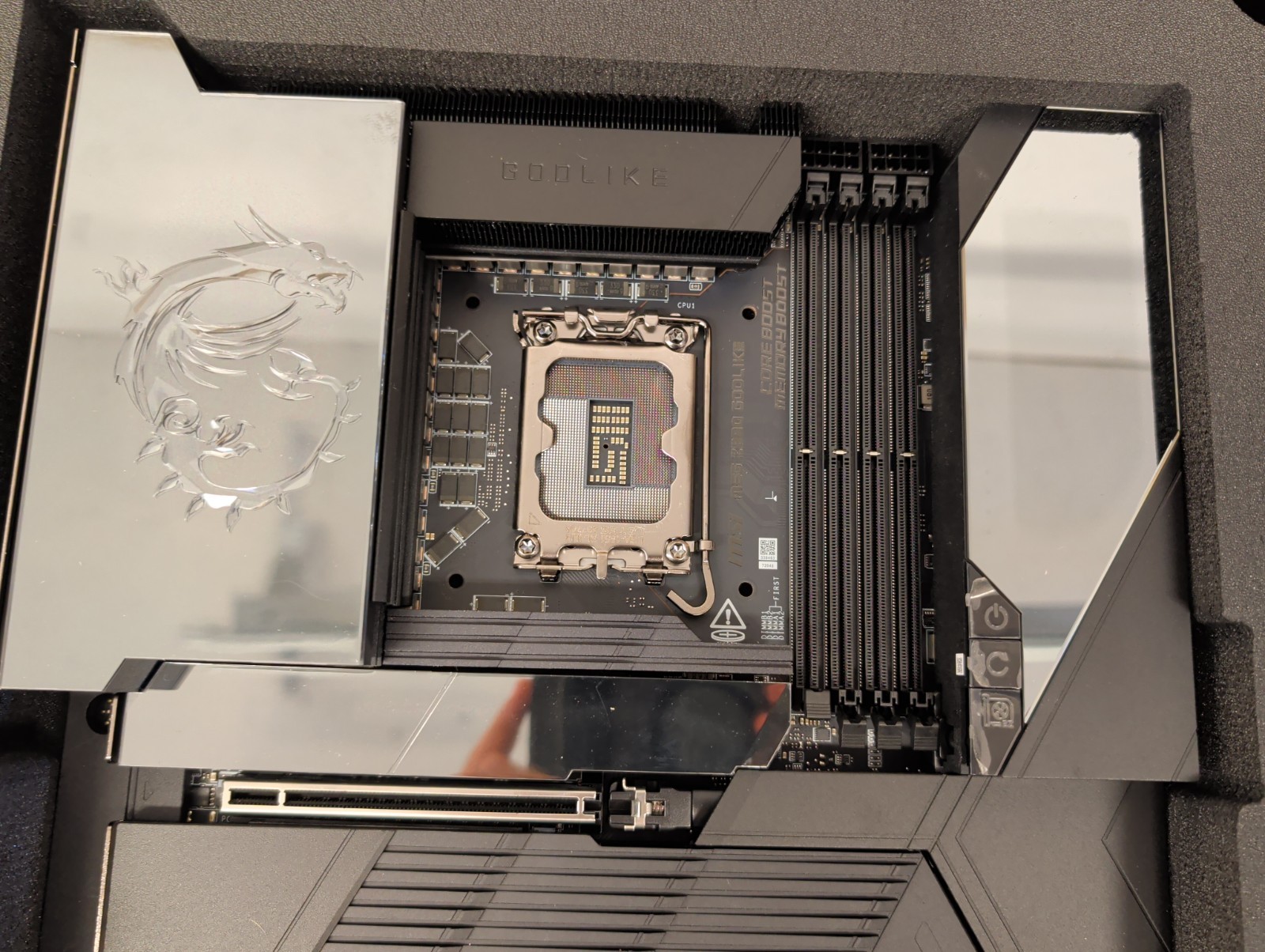 MSI MEG Z890 GODLIKE LGA 1851 Intel Z890 Extended ATX Motherboard