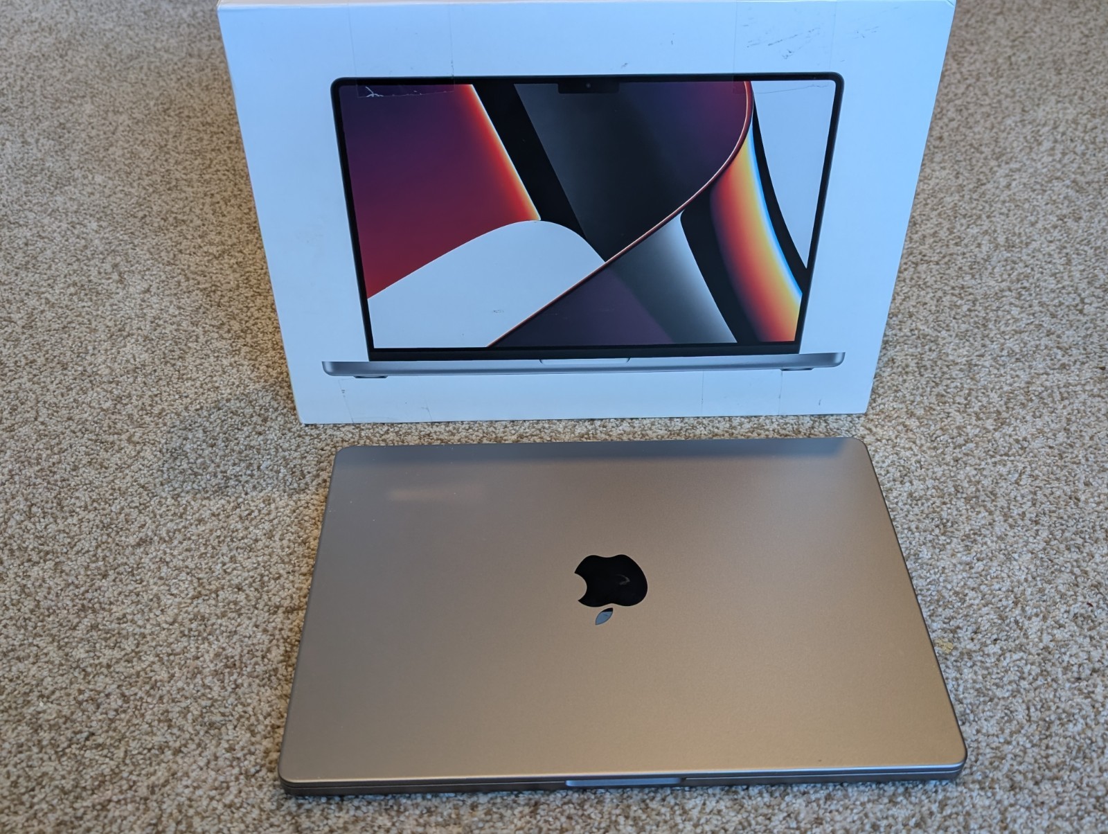 Apple MacBook Pro M1Pro-10core 16GB 1TB 16core 14.2R space gray 2021 MKGQ3LL/A
