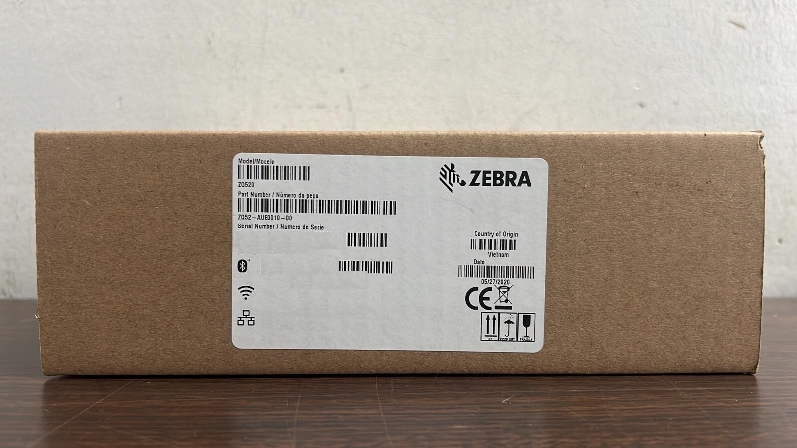 Zebra ZQ520 4” Black Direct Thermal Receipt Printer Bluetooth USB Connectivity