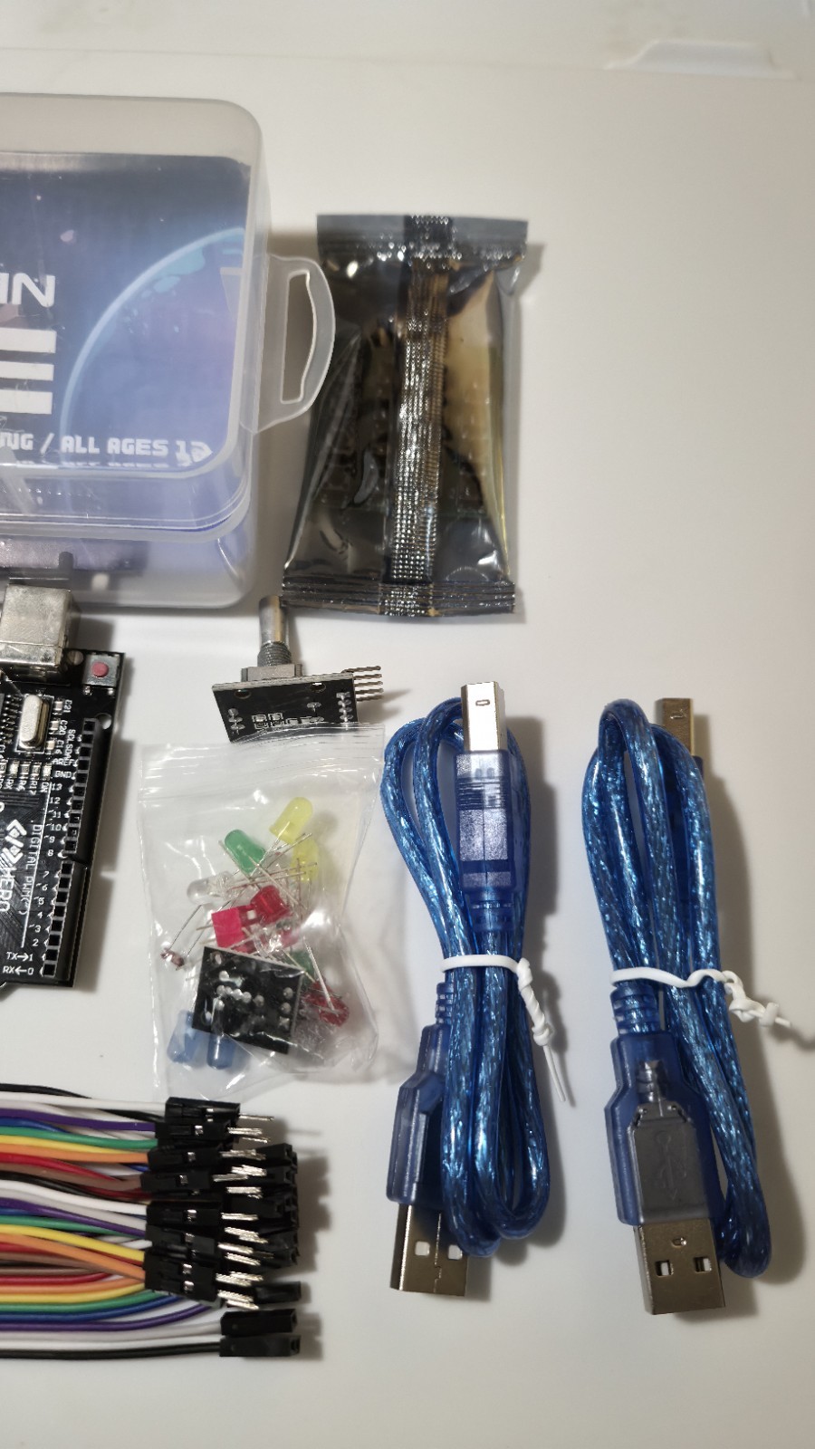 Inventr.io Arduino STEM Coding Kit Bundle 30 Days Lost In Space 37 Sensors HERO