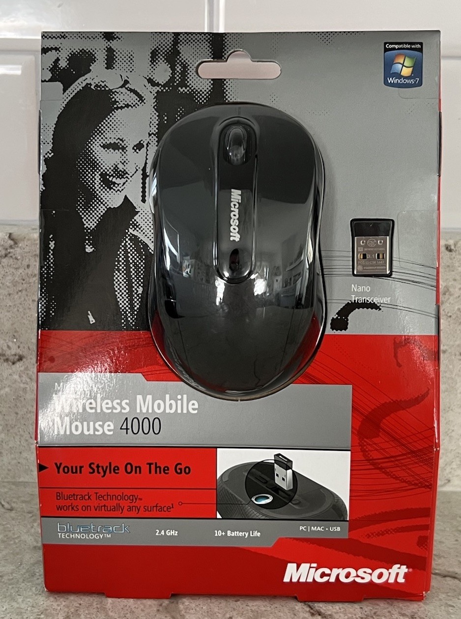 Microsoft Mobile 4000 Wireless BlueTrack Mouse 1383, 1447 Windows 7 Sealed NOS