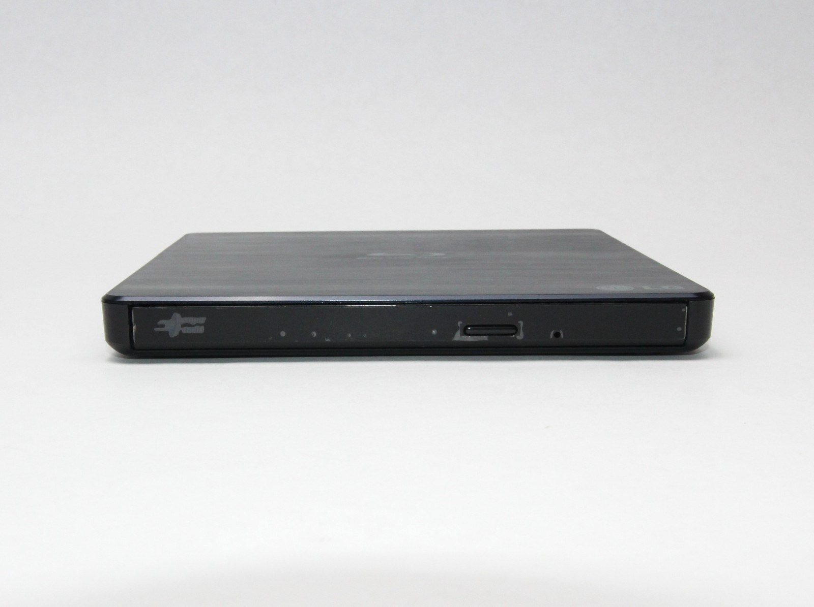 LG Ultra Slim Portable Blu-ray/DVD Writer BP50NB40 External Drive Black