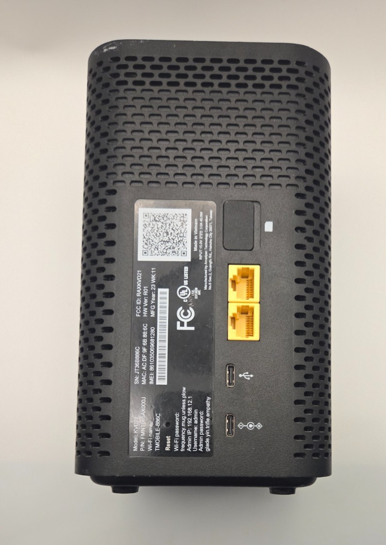 T-Mobile Arcadyan KVD21 5G Home Internet Gateway Router Black Plastic Tower Styl