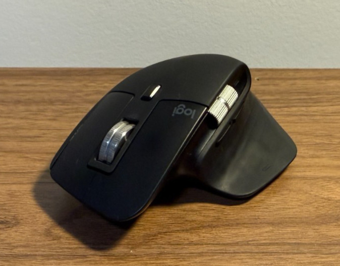 Logitech MX Master 3 (910-005620) Advanced Wireless Mouse