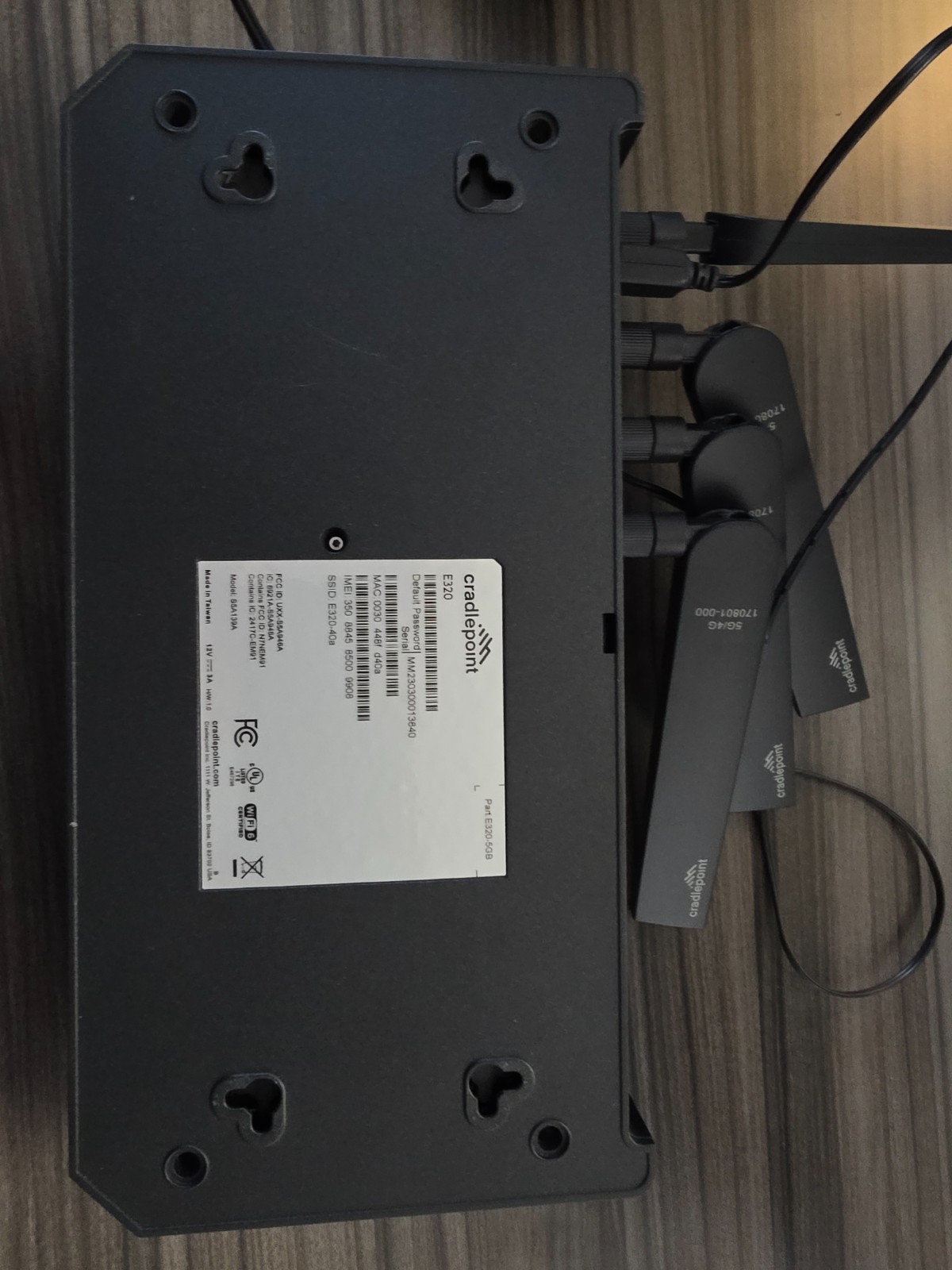 Cradlepoint E320 5G Enterprise Router Used For 30 Days