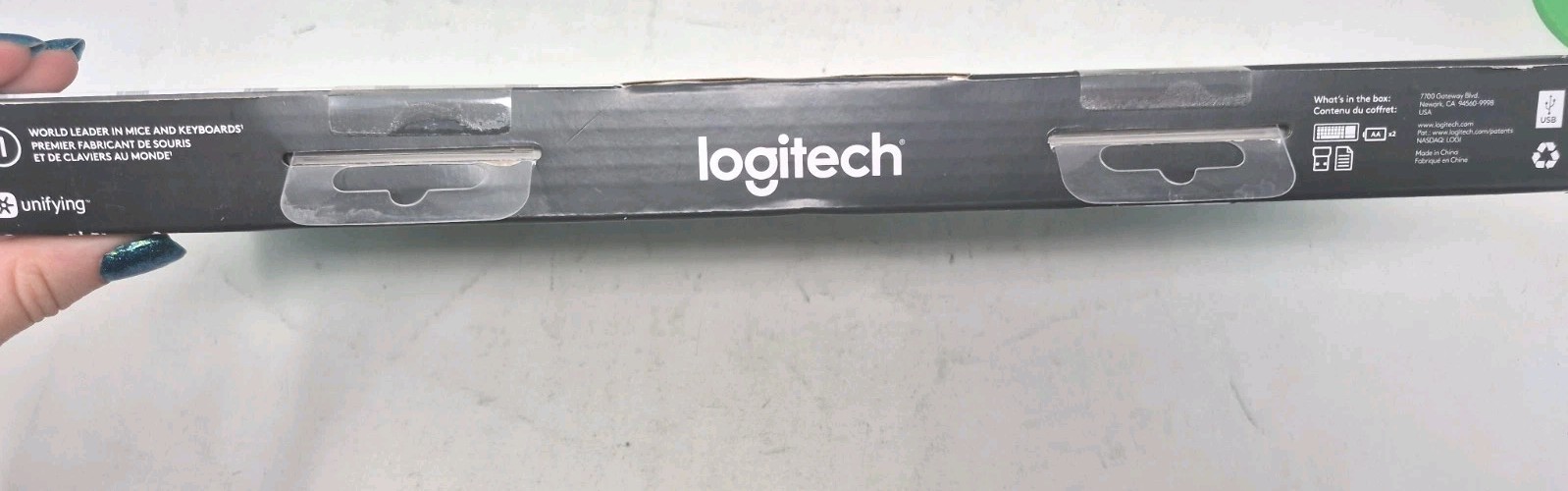 Logitech Media K400 Plus Wireless Touch Keyboard Built-in Touchpad – Black – New
