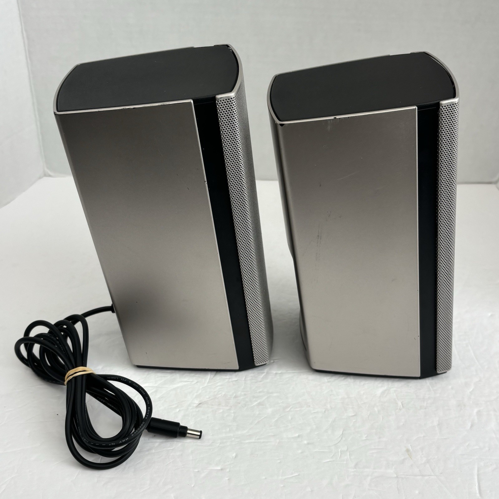Bose Companion 20 Multimedia Speaker System with Control Pod and Cables Tested