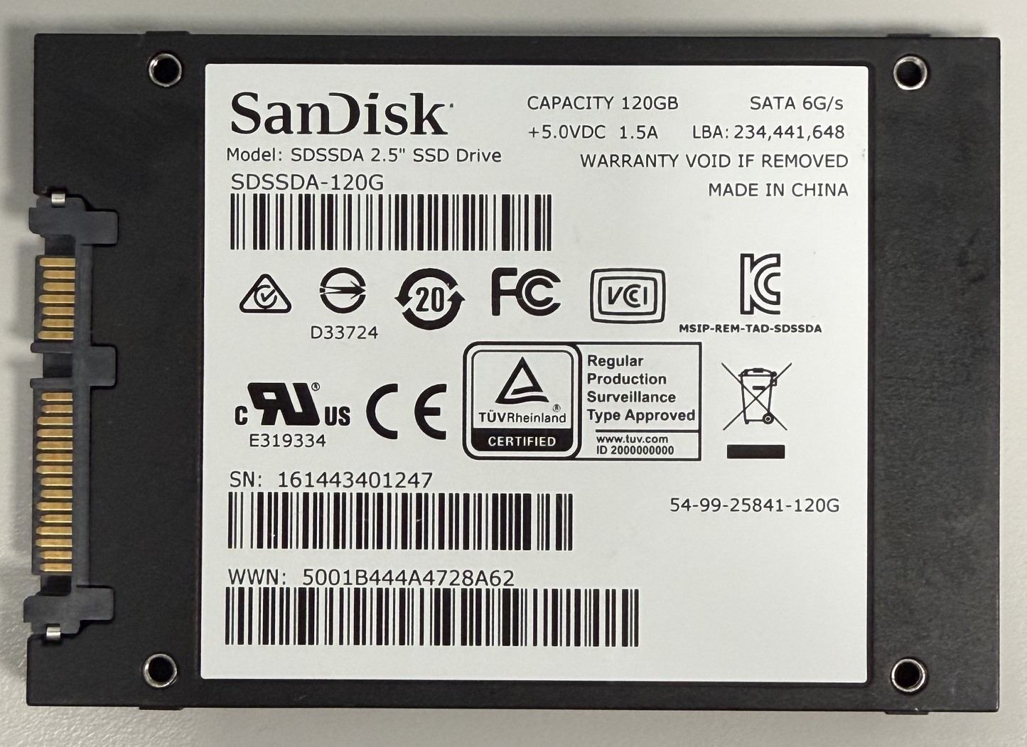 SanDisk SSD PLUS 120GB SDSSDA-120G SSD SATA Internal 2.5″ Drive SATA 6G/s