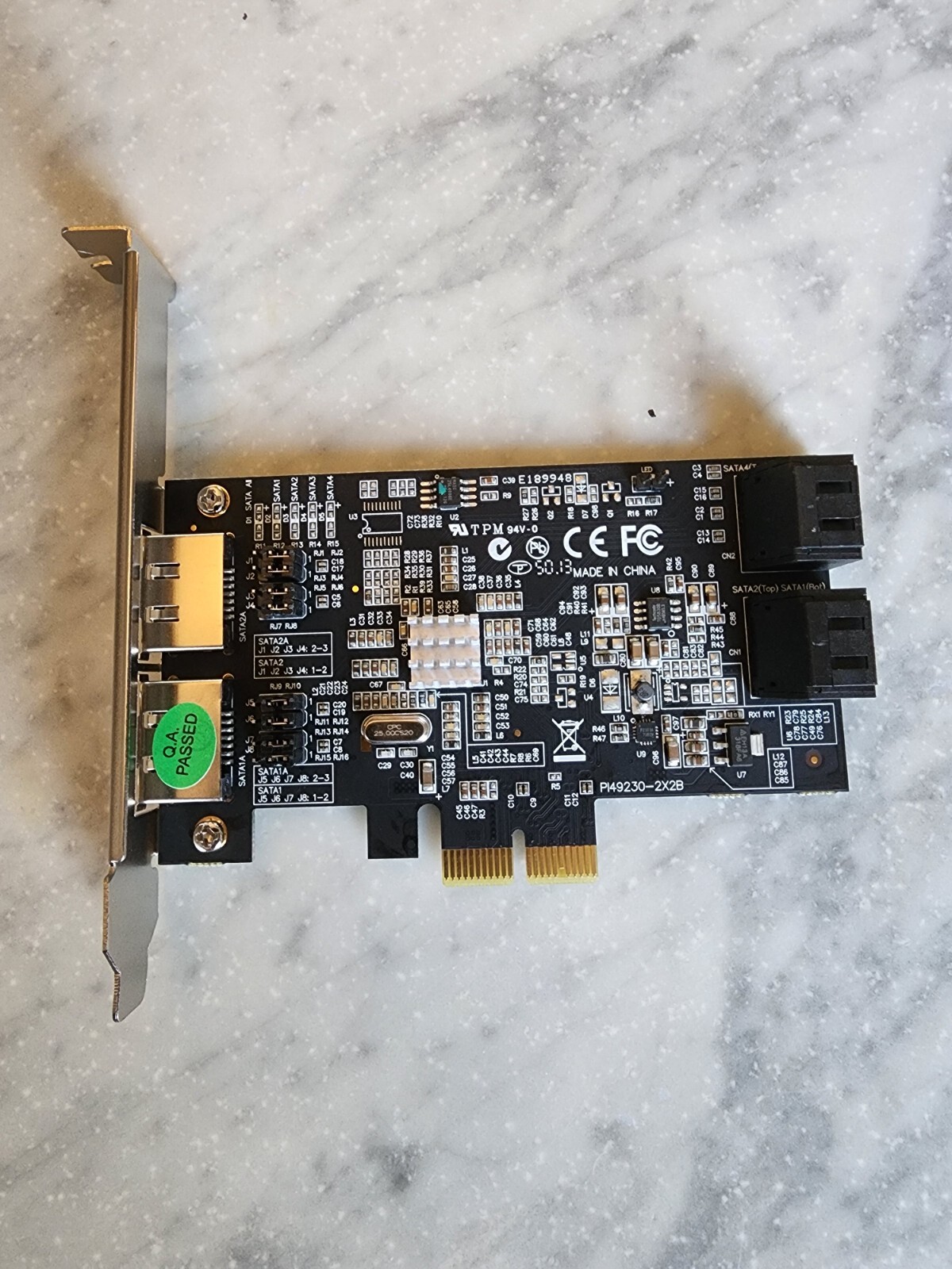 4-Port Hybrid SATA HDD SSD RAID Controller with Port Multiplier Support