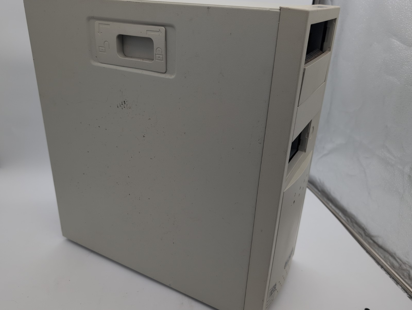 Vintage Windows 95/NT “Basics” Mostly Empty Computer Tower Read Description