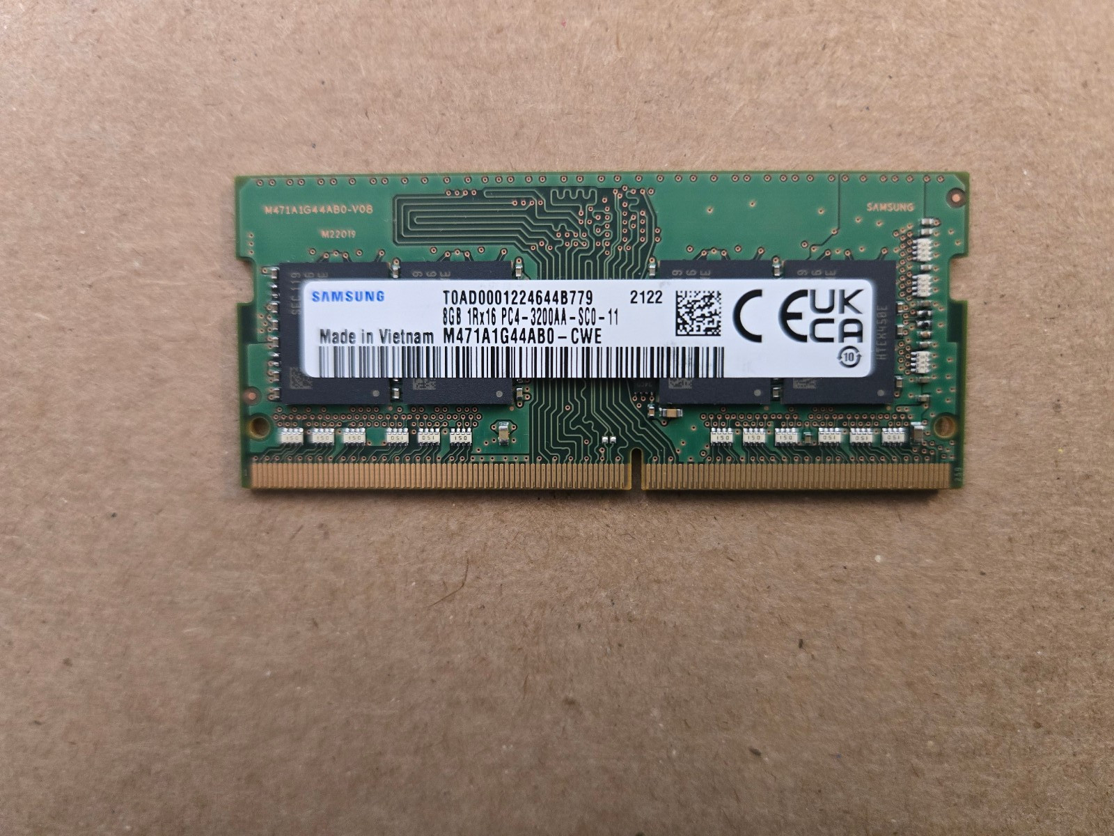 SAMSUNG 8GB 1RX16PC4-3200AA-SC0-11-M471A1G44AB0-CWE-LAPTOP MEMORY