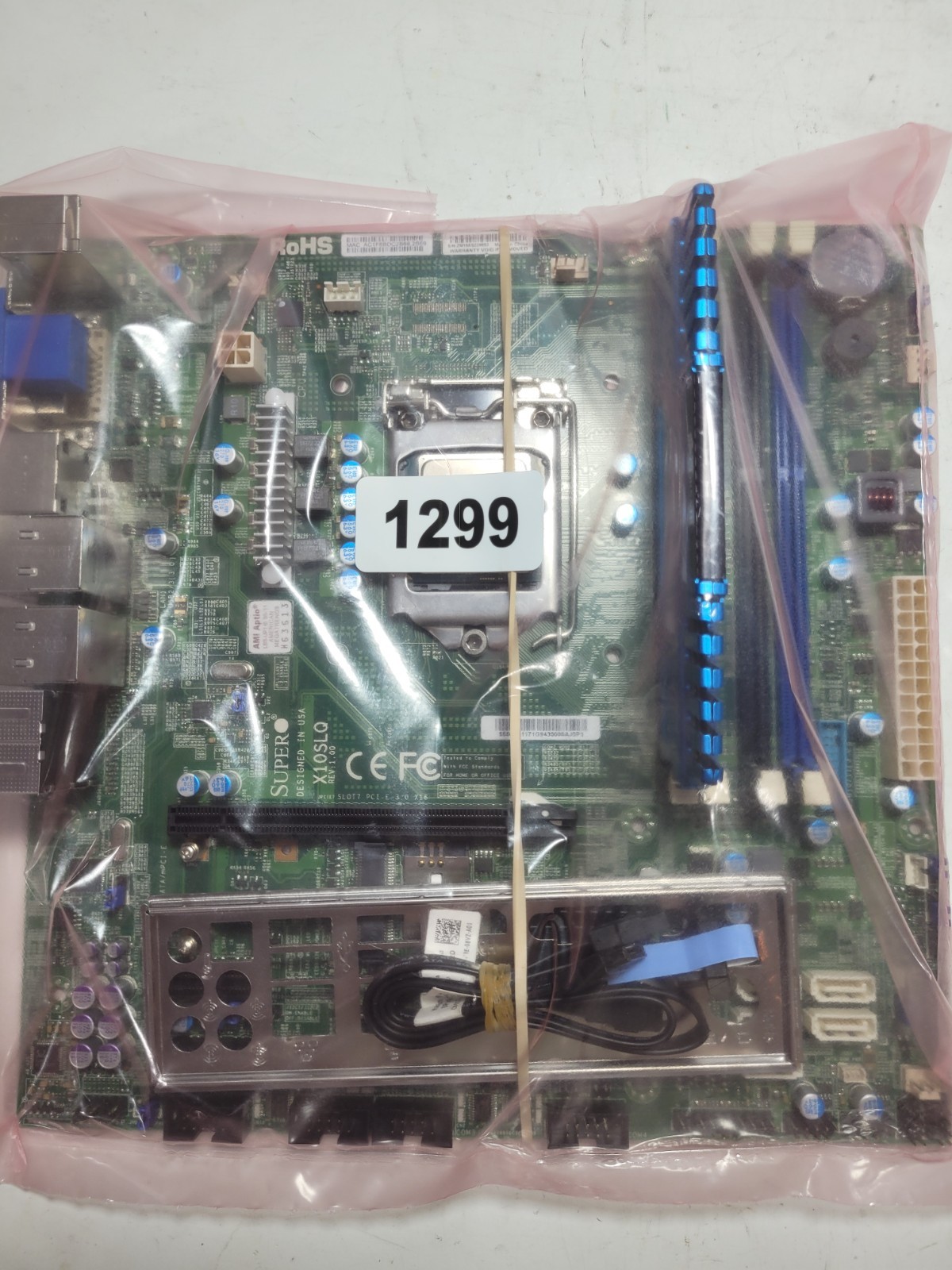 Super Micro X10SLA-F Motherboard Core i7-4790S, 4GB RAM, IO Shield #1299