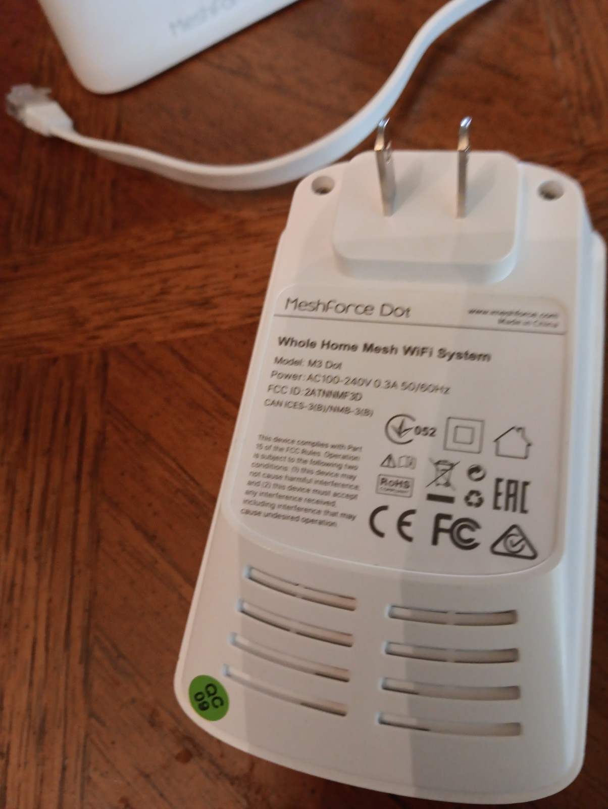 MeshForce Dot M3 Whole Home Mesh WiFi System Plug-In Node Extender