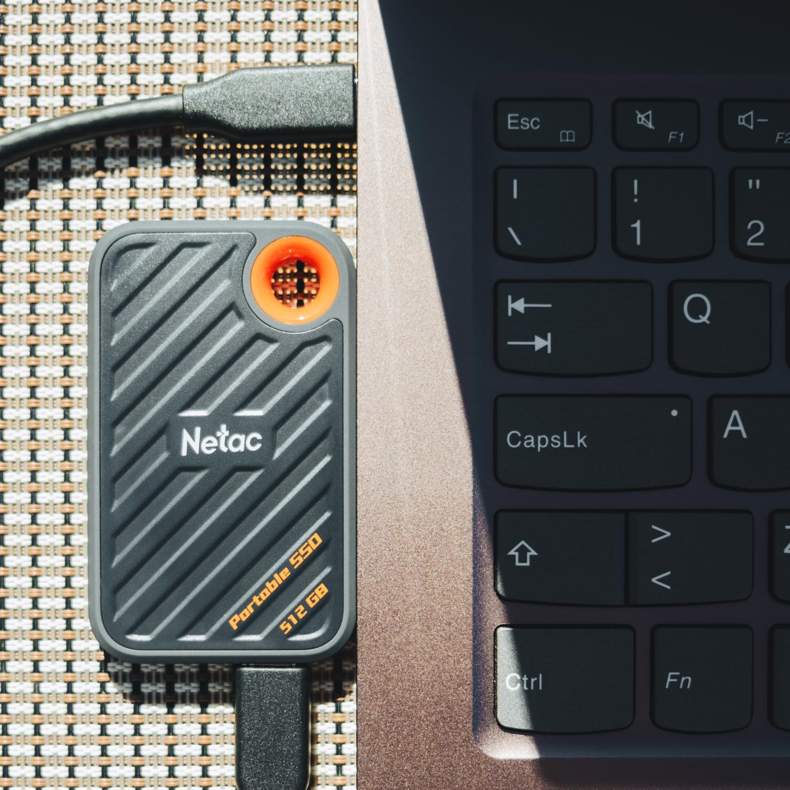 512GB Extreme Portable SSD External Solid State Drives Up to 2000MB/s Read 1700M