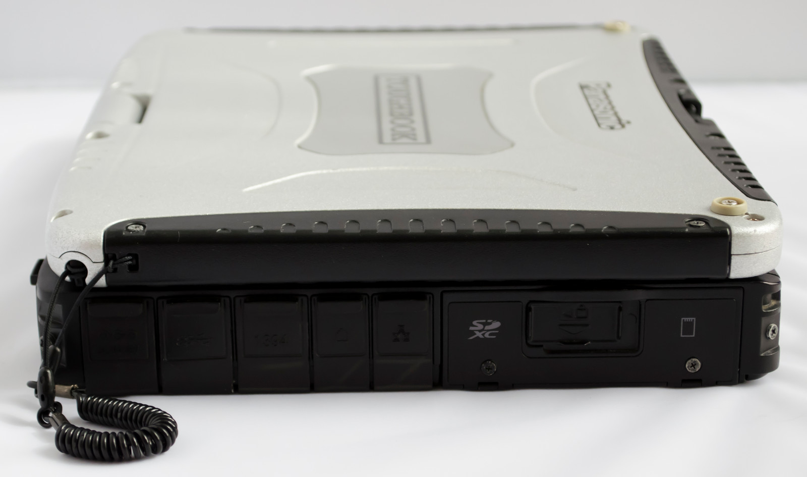 Panasonic Toughbook CF-19 i5 + DAS XENTRY SSD 09.2022 for MB Star C4 Monaco