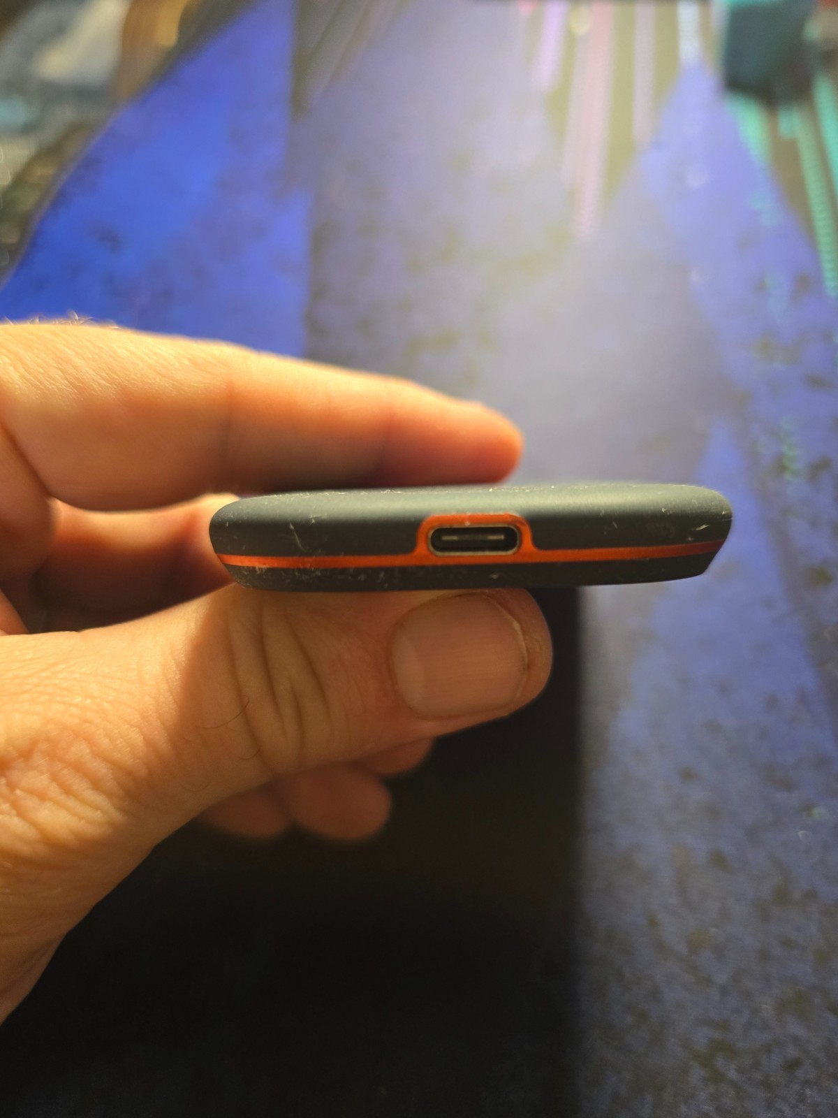 SanDisk Extreme Pro Portable External SSD 2TB SDSSDE81-2T00 100% Health Orange