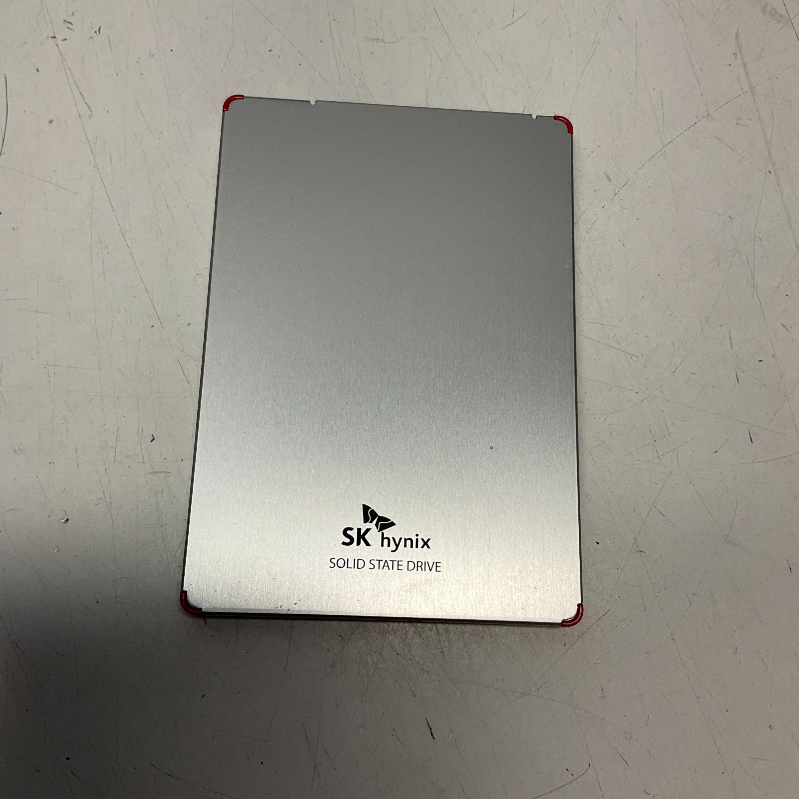 SK Hynix SC300 HFS512G32MND 512 GB SATA III 2.5 in Solid State Drive