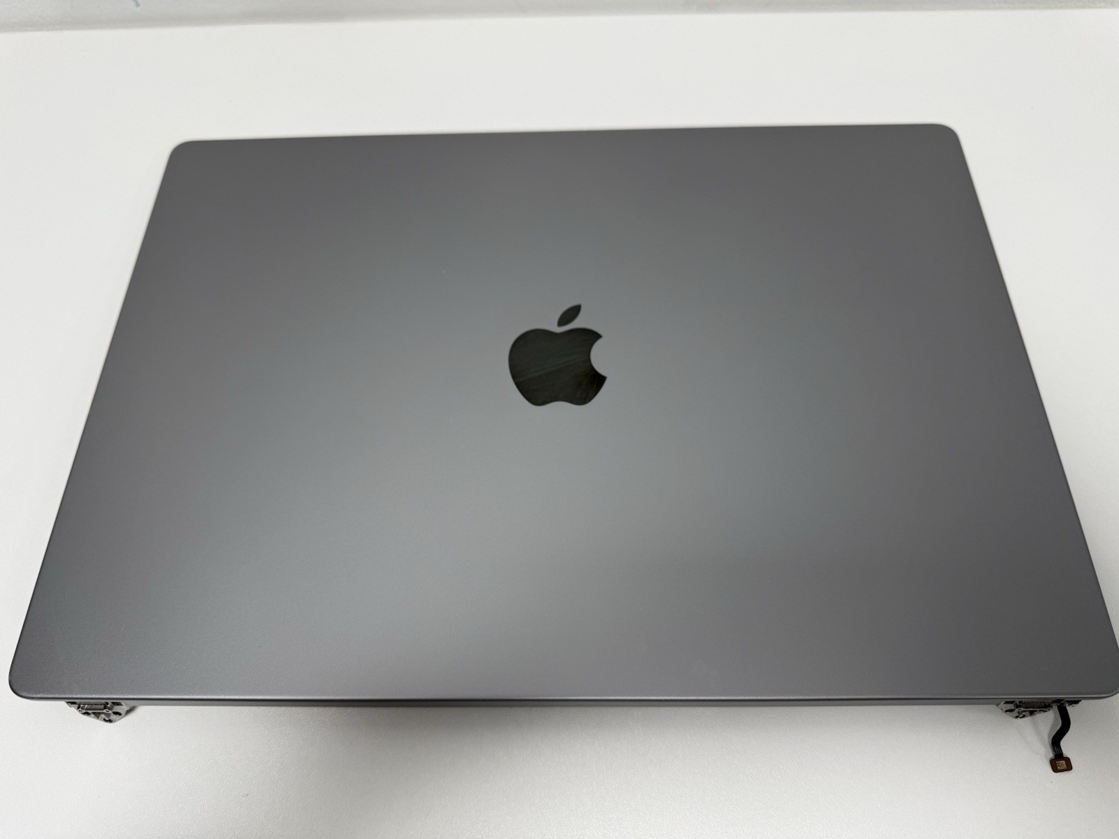 LCD Screen A2485 For Apple Macbook Pro 16.2″ 2021-2022