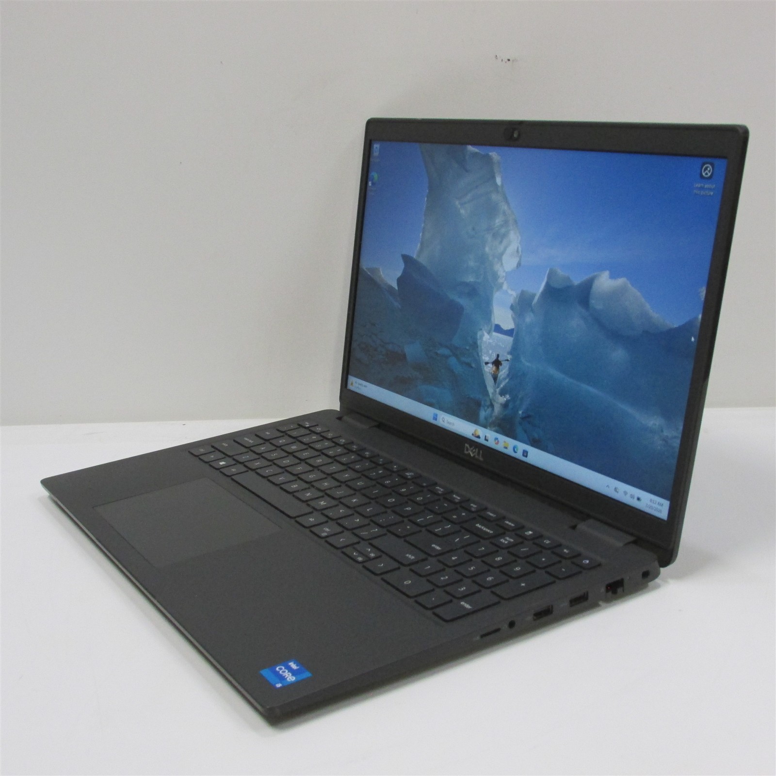 Dell Latitude 3520 i5-1145G7 2.6GHz 16GB RAM 256GB NVME 15.6″ W11P DMG/SPOTS/CAM
