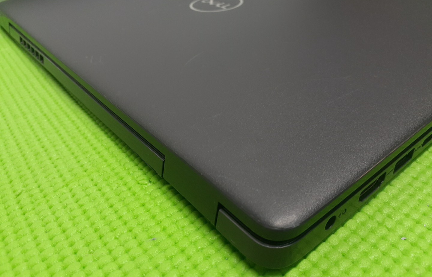 Dell Latitude 3510 15.6″ i5-10210U 1.60 GHz 8GB RAM No SSD/OS/AC – Missing B Key