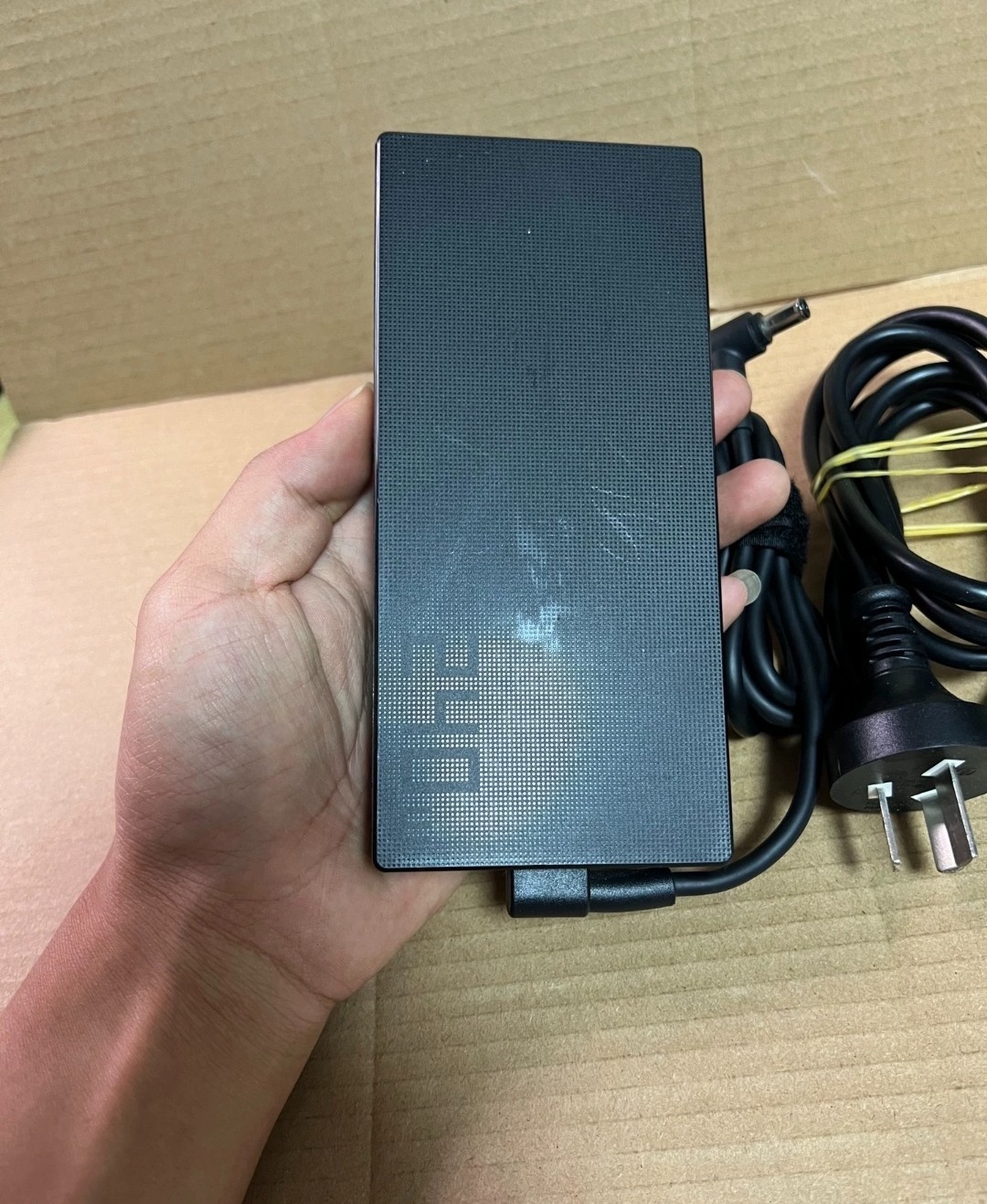 Original ASUS 240W 20.0V AC Adapter Charger for ROG Strix /Zephyrus ADP-240EB B