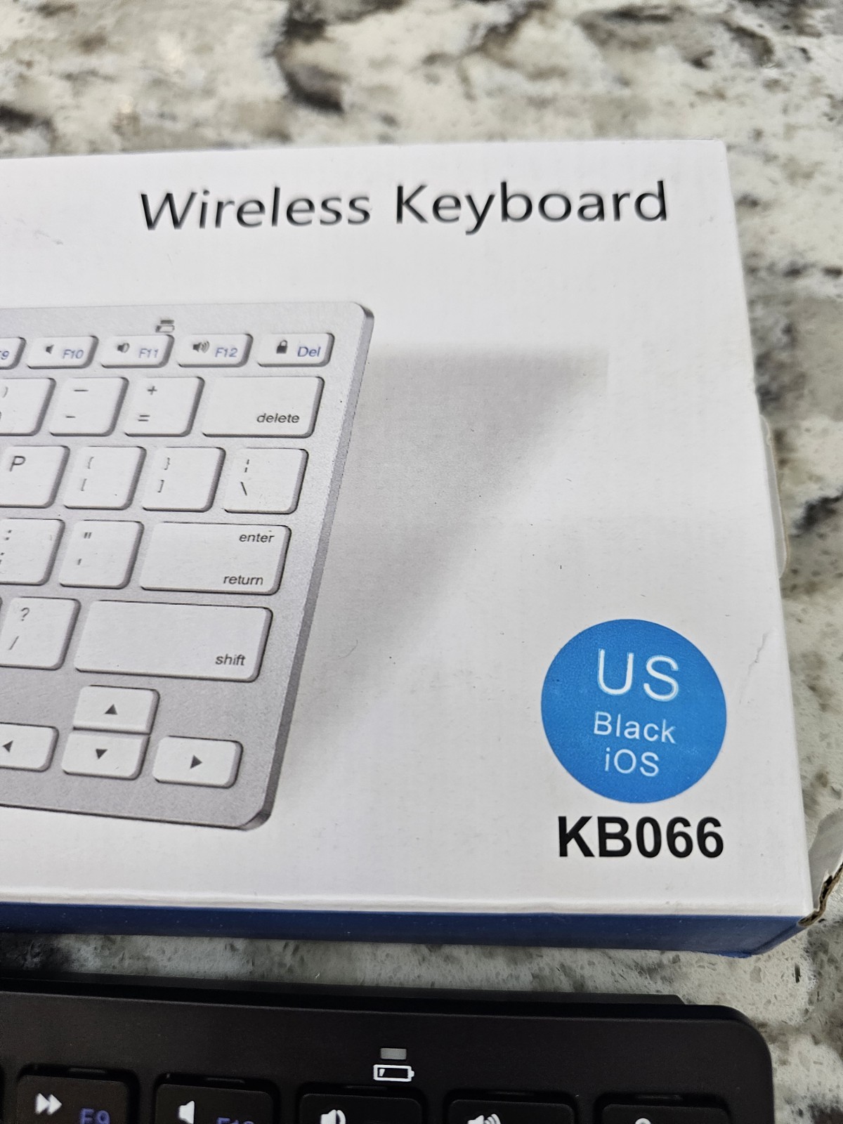 Omotion Keyboard KB066 Black Wireless Replaceable Battery -Battery Not Included