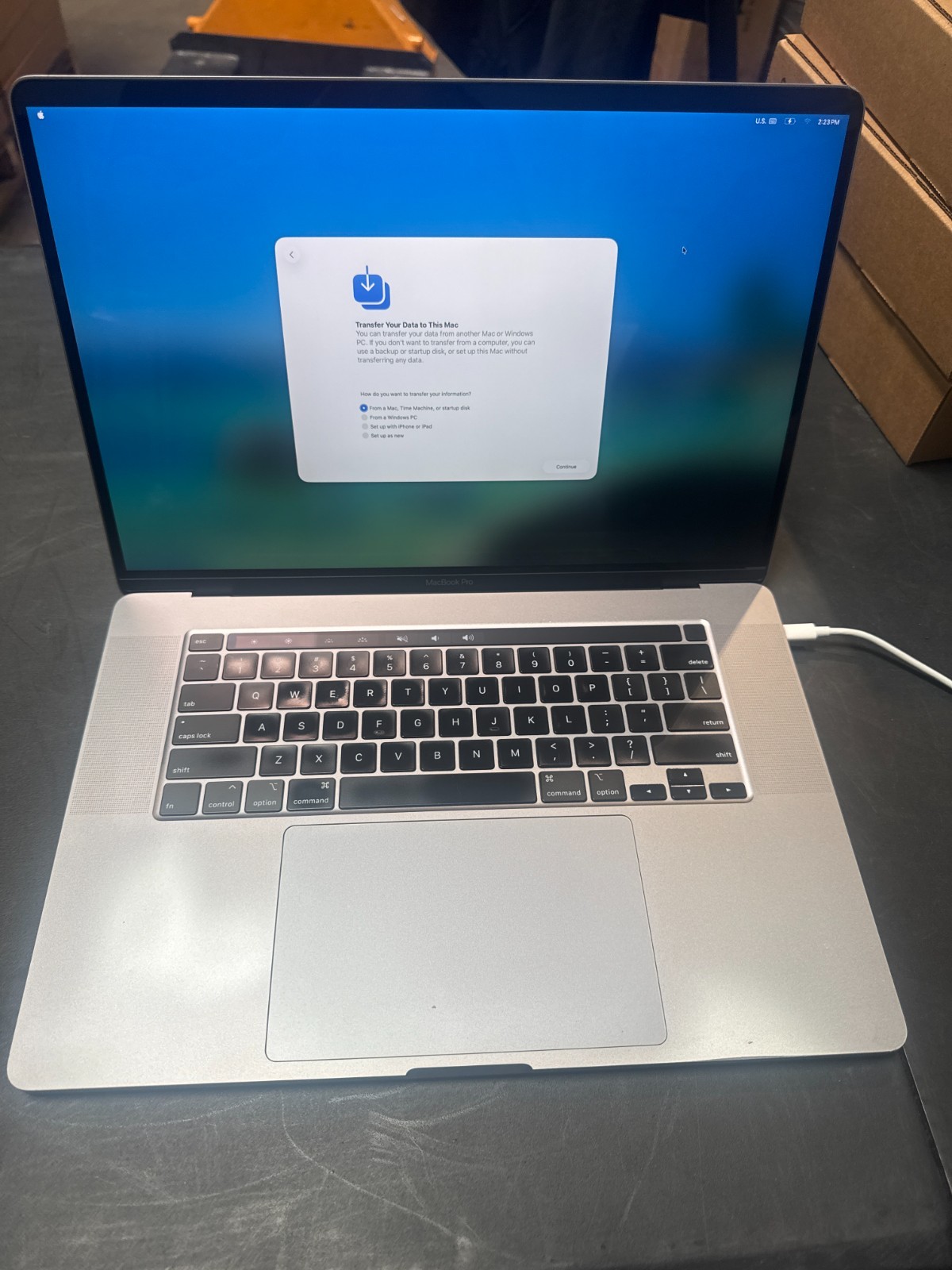 PARTS-Apple MacBook Pro 16 2019 Intel i9-9980HK Gray 32GB RAM 1TB SSD A2141-007