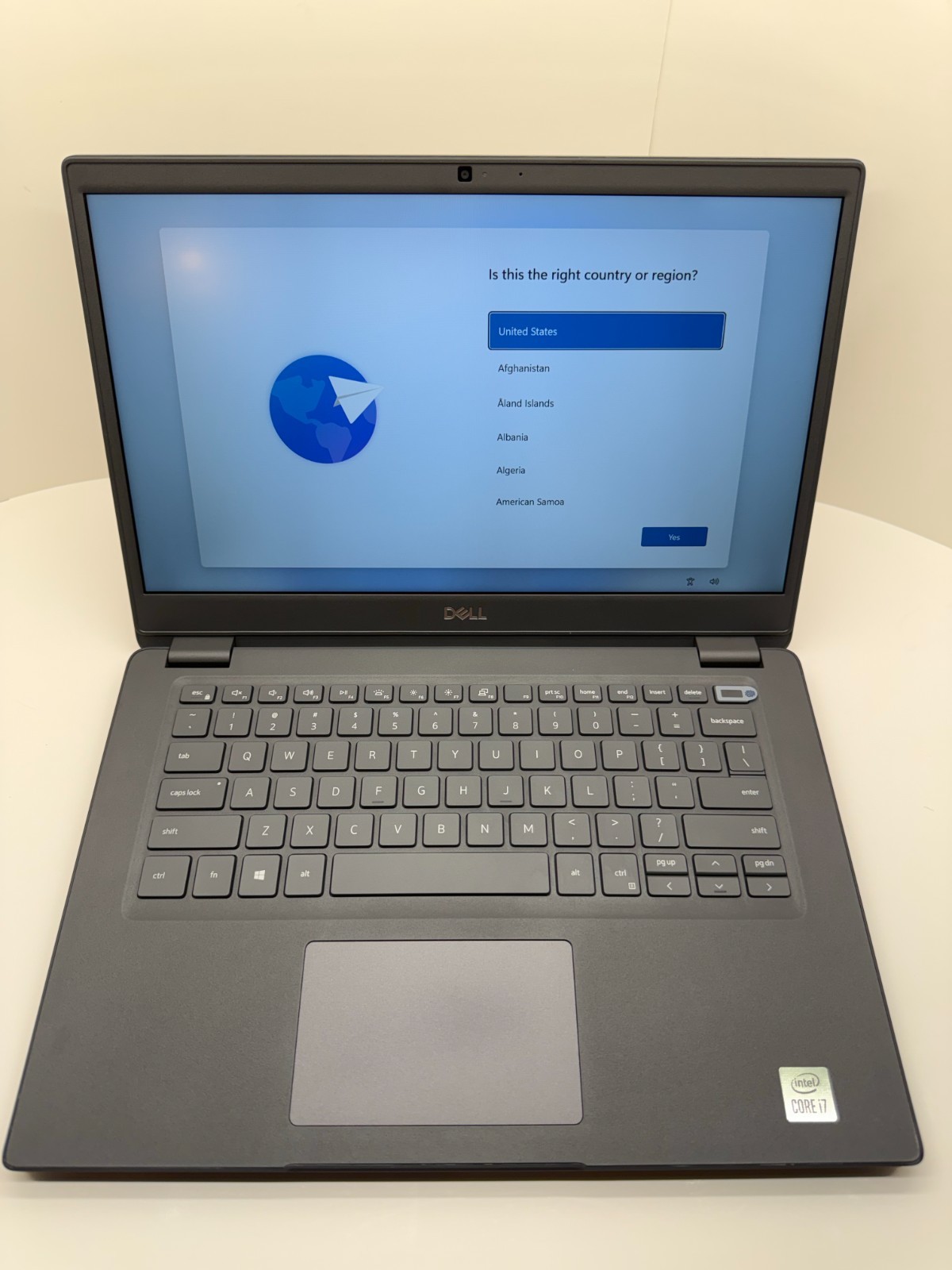 Dell Latitude 3410 14″ FHD i7-10510U 16GB RAM 512GB M.2 NVMe SSD Win 11 Pro W/AC