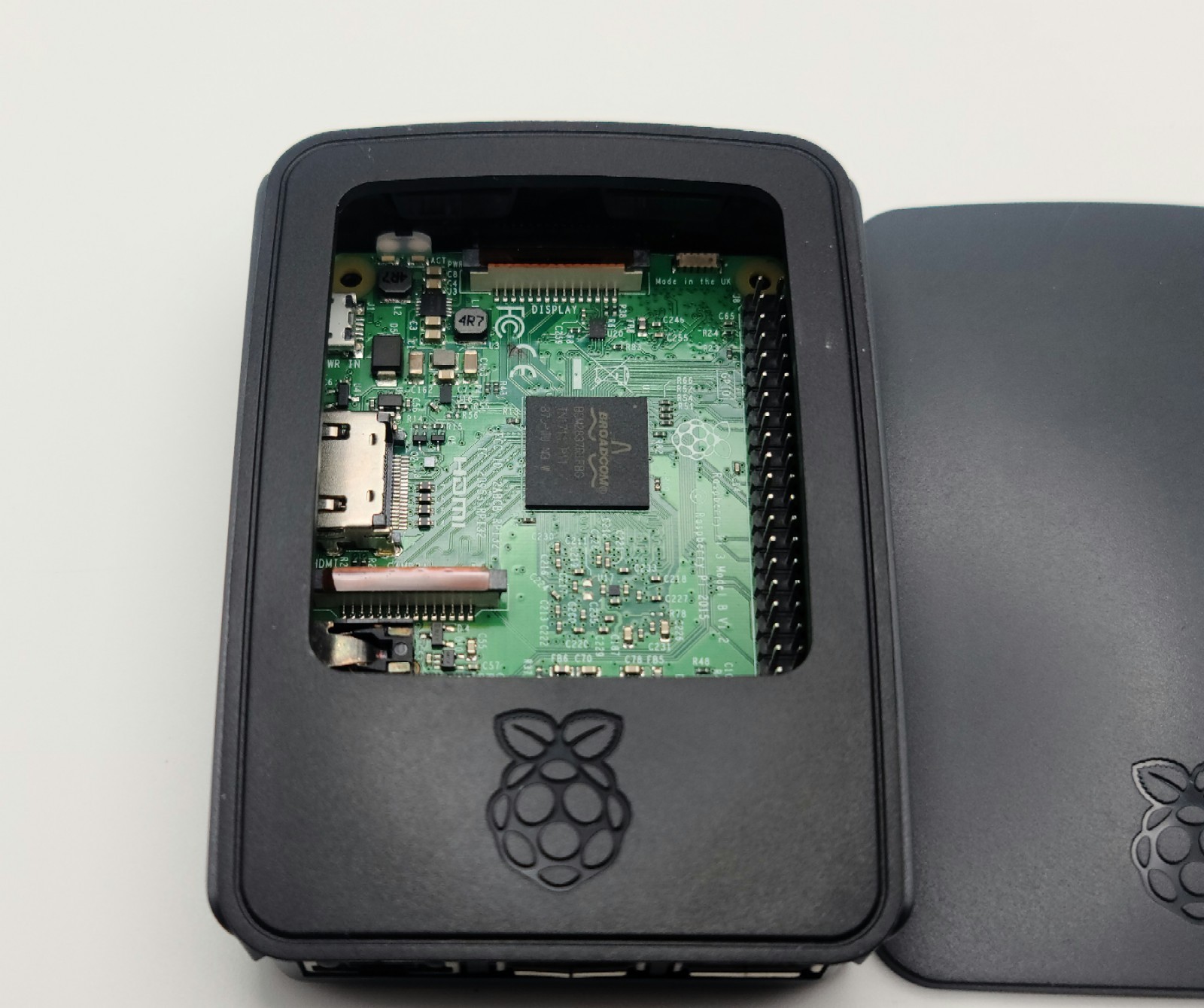 Raspberry Pi 3 Model B V1.2 Single Board With Official Raspberry Pi Case – USED
