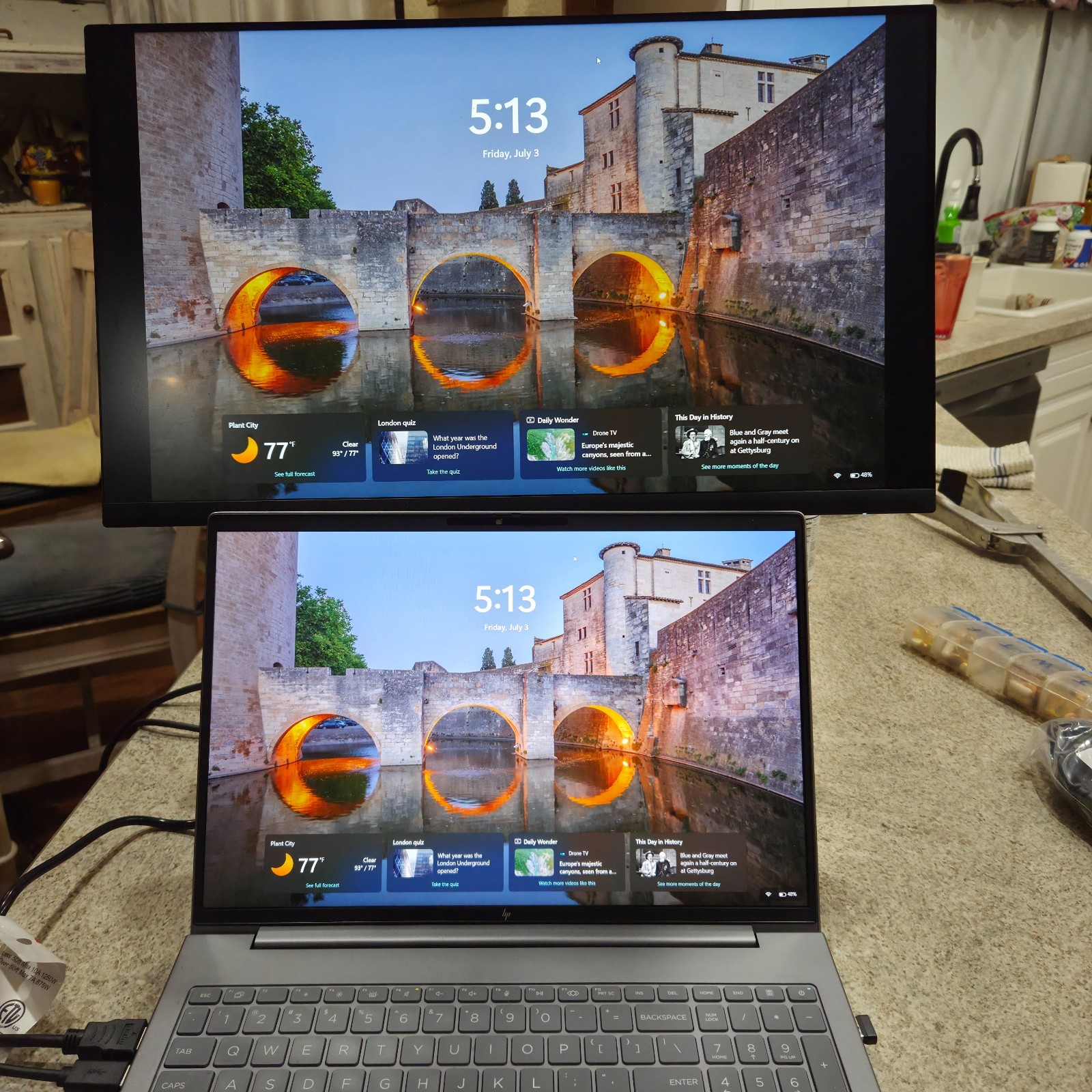 Dell P2425D 24″ 1440p IPS LCD Monitor HDMI, DP NEAR MINT