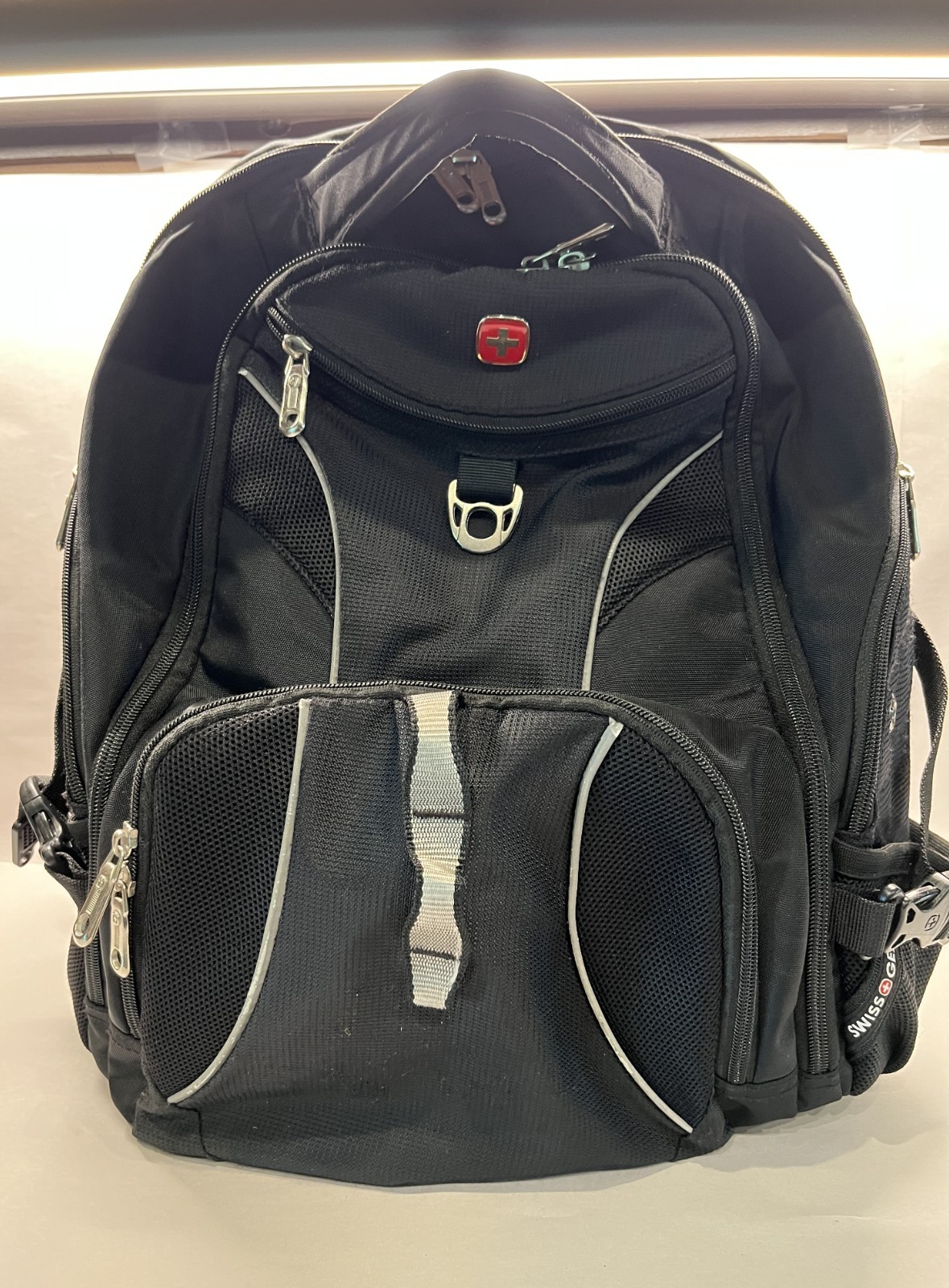 Swiss Gear Travel Laptop Backpack Airflow Padding Multi Compartment Black