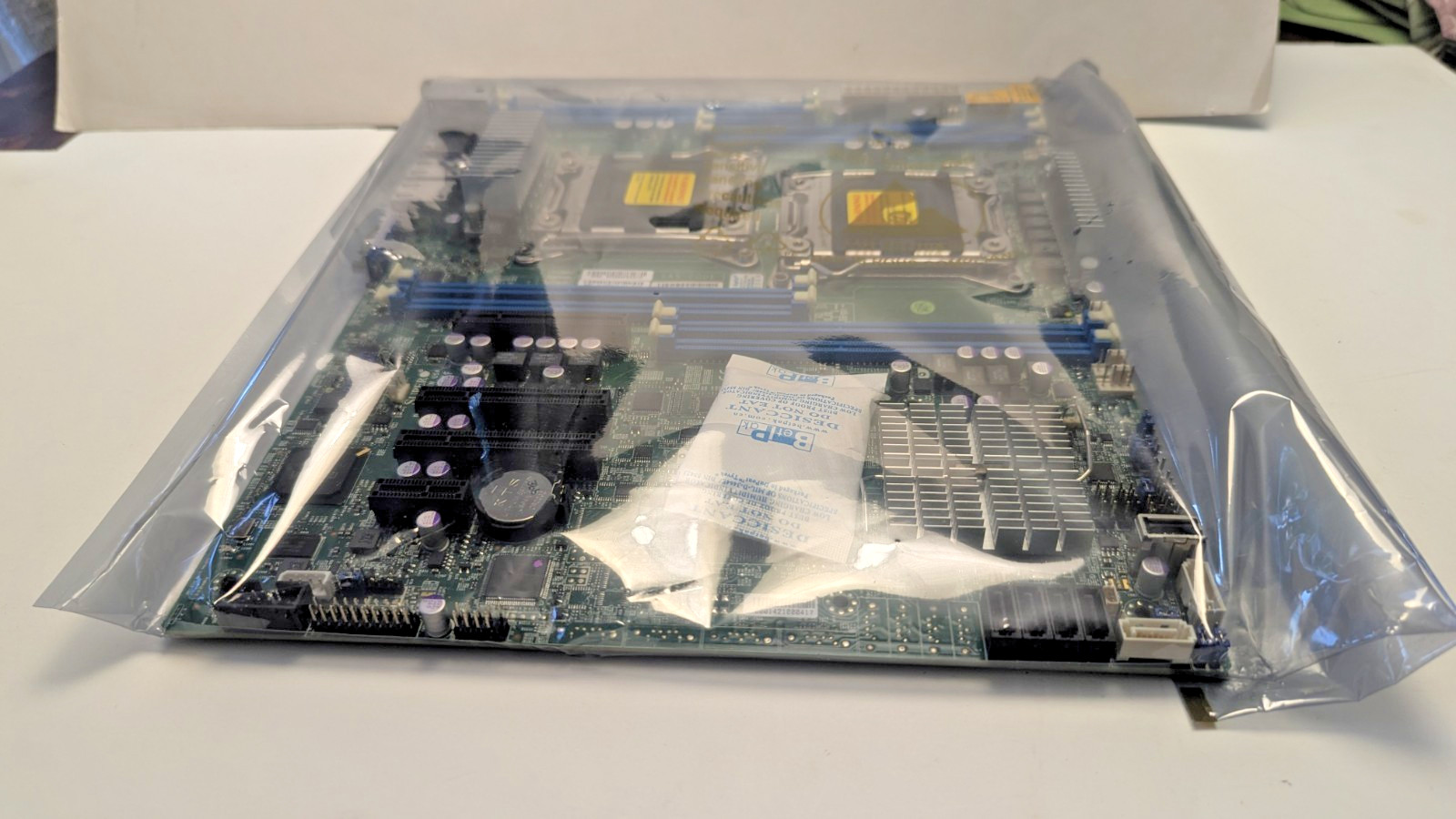 Supermicro X9DRL-EF Server Motherboard, Intel Chipset, Socket R LGMBD-X9DRL-EF-O