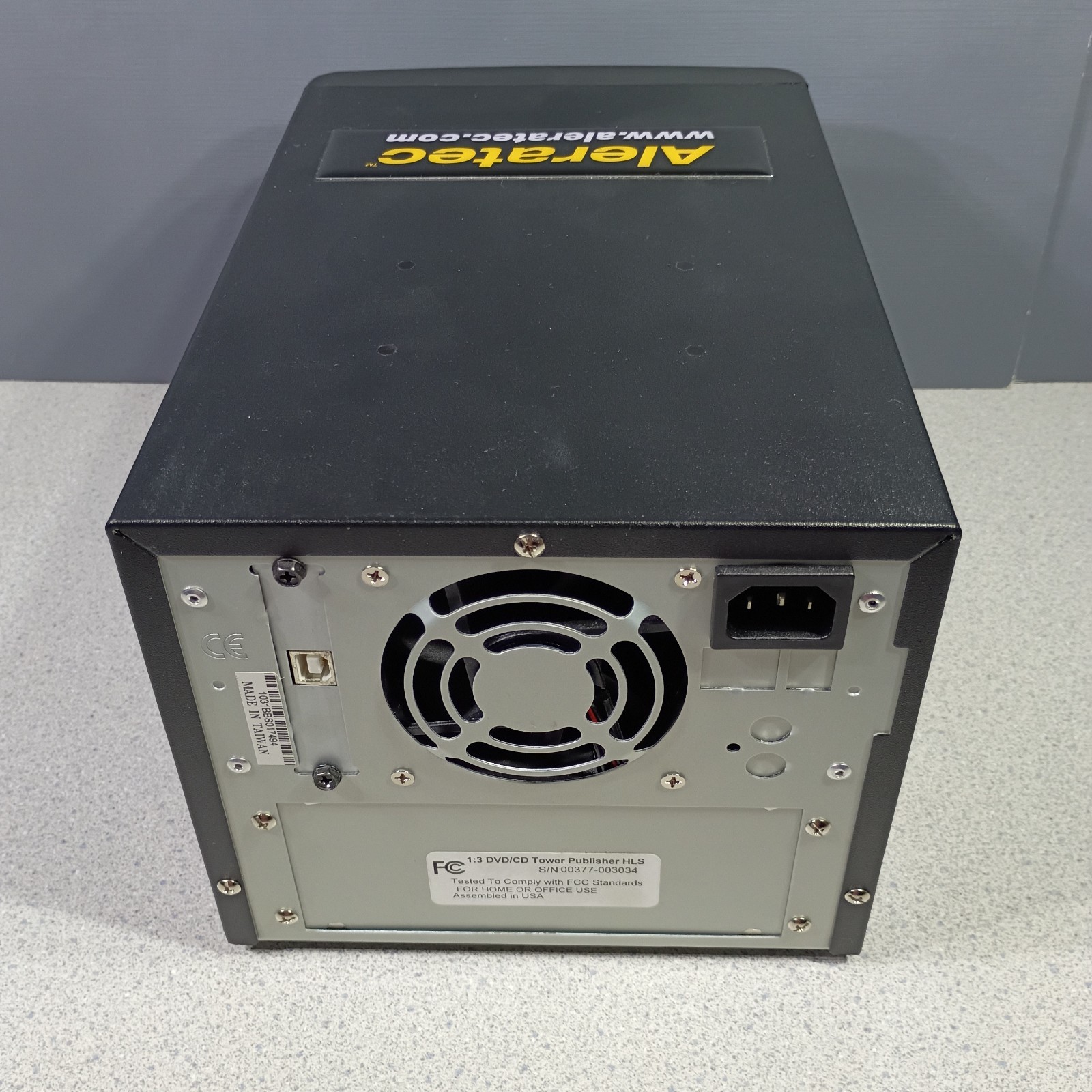 Aleratec 1:3 DVD/CD Tower Publisher With Lightscribe Disc DVD & CD Duplicator