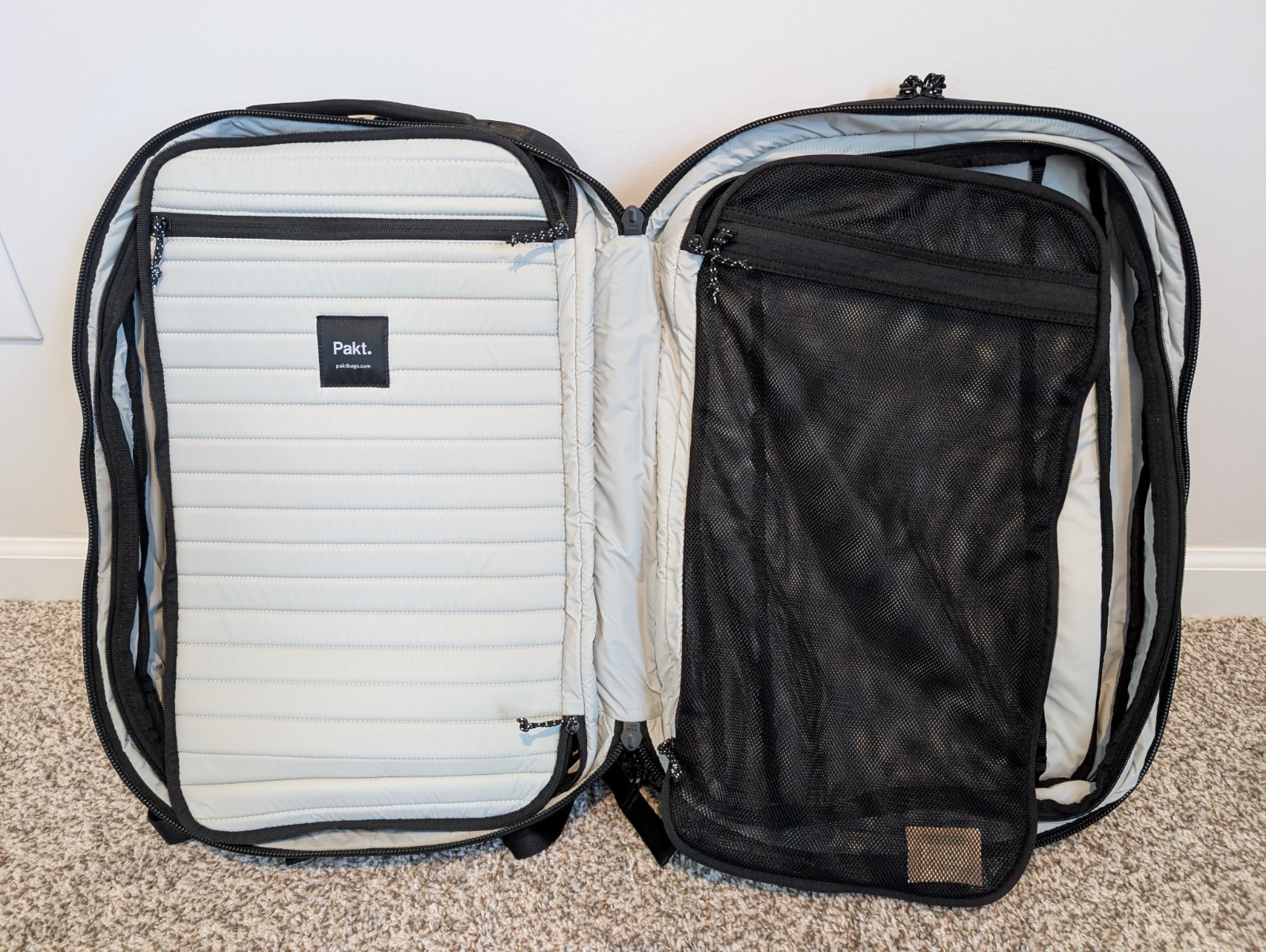 Pakt Travel Backpack 35L Black Solid Padded Laptop Backpack Clamshell